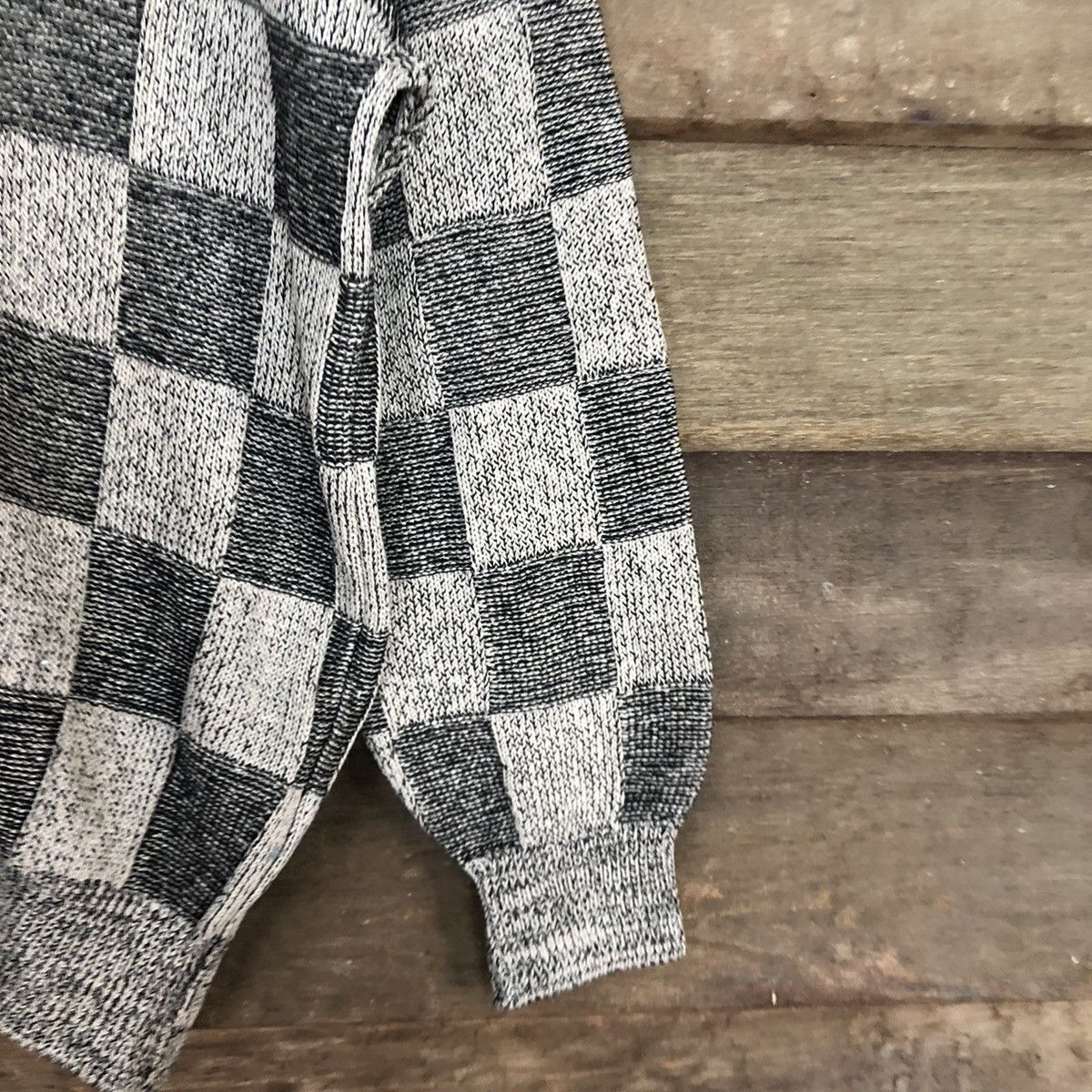Homespun Knitwear DL MapleSugar checkered cardigan Grey Knitwear #5530 Size US S / EU 44-46 / 1 - 4 Thumbnail