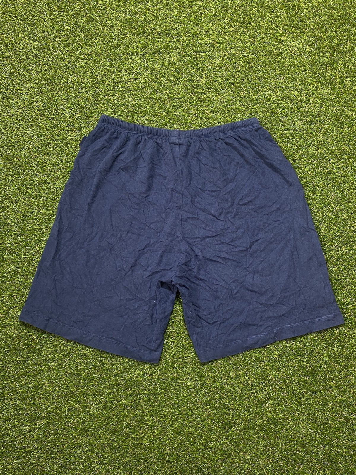 Champion Vintage champion shorts streetwear y2k casual style size L Size US 32 / EU 48 - 3 Thumbnail