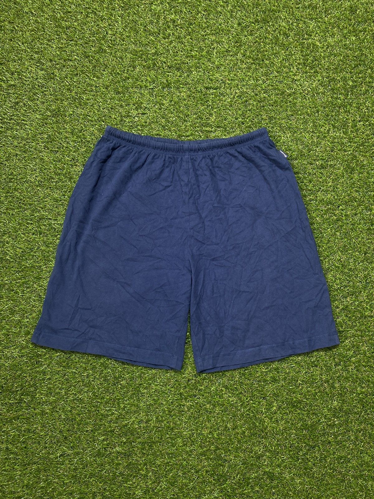 Champion Vintage champion shorts streetwear y2k casual style size L Size US 32 / EU 48 - 1 Thumbnail