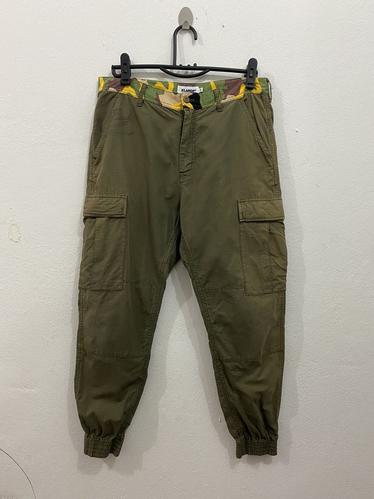 Xlarge XLARGE LOS ANGELES CARGO SWEATPANT NICE DESIGN Size US 32 / EU 48 - 2 Thumbnail