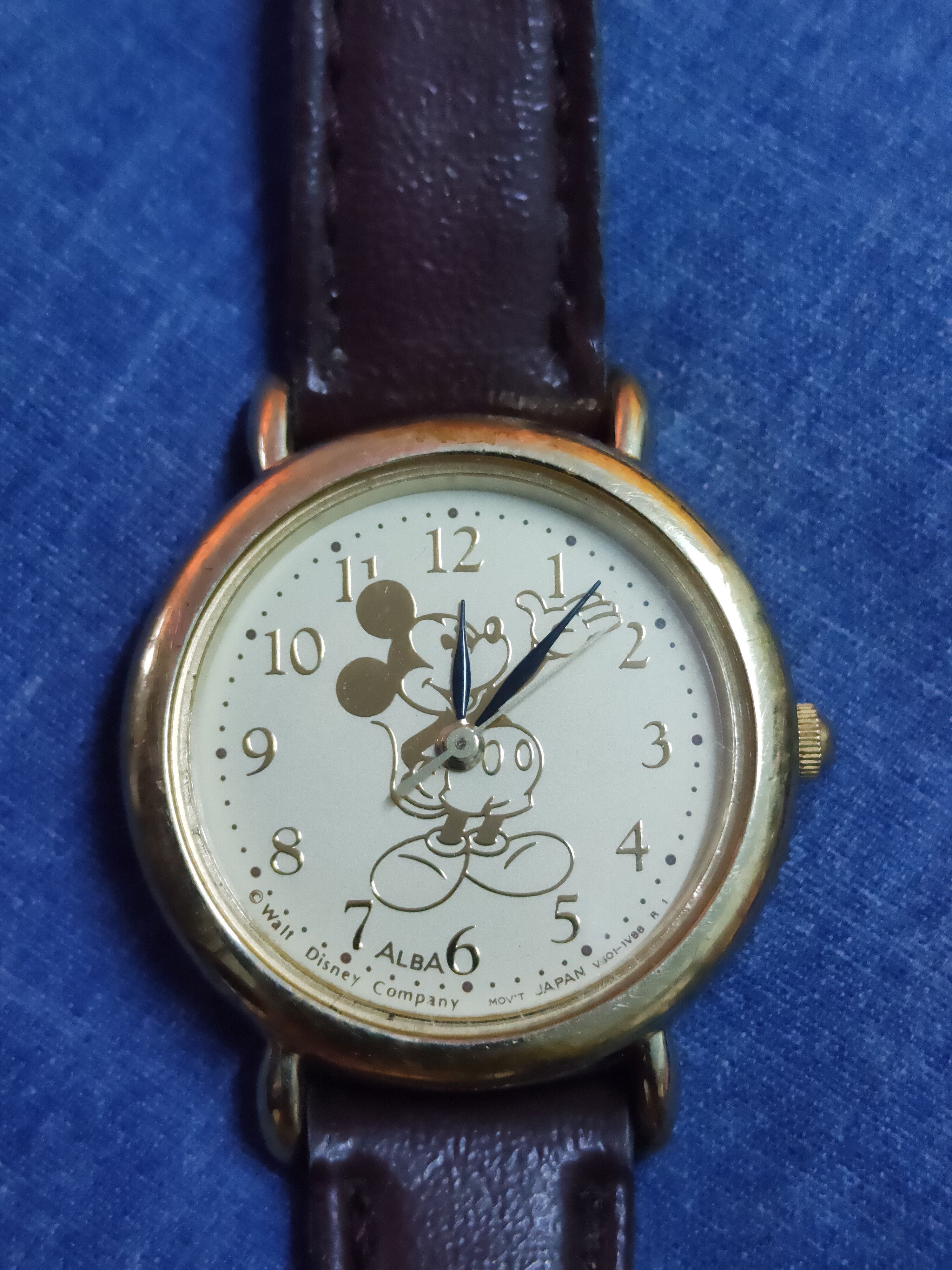 ALBA × Mickey Mouse × Vintage Alba Analog-Mickey Mouse Brown vintage Watch #J048S Size ONE SIZE - 6 Thumbnail