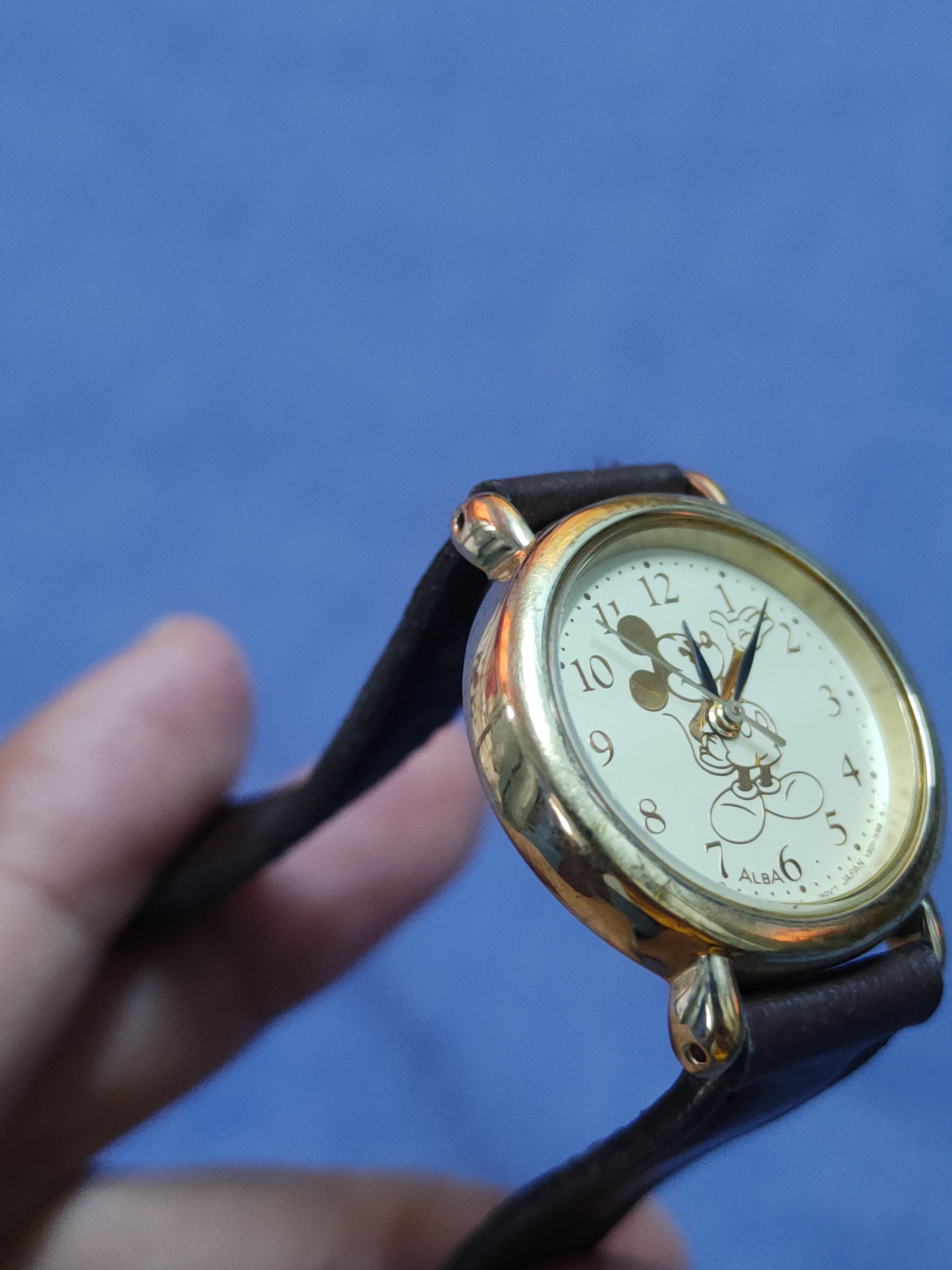 ALBA × Mickey Mouse × Vintage Alba Analog-Mickey Mouse Brown vintage Watch #J048S Size ONE SIZE - 3 Thumbnail