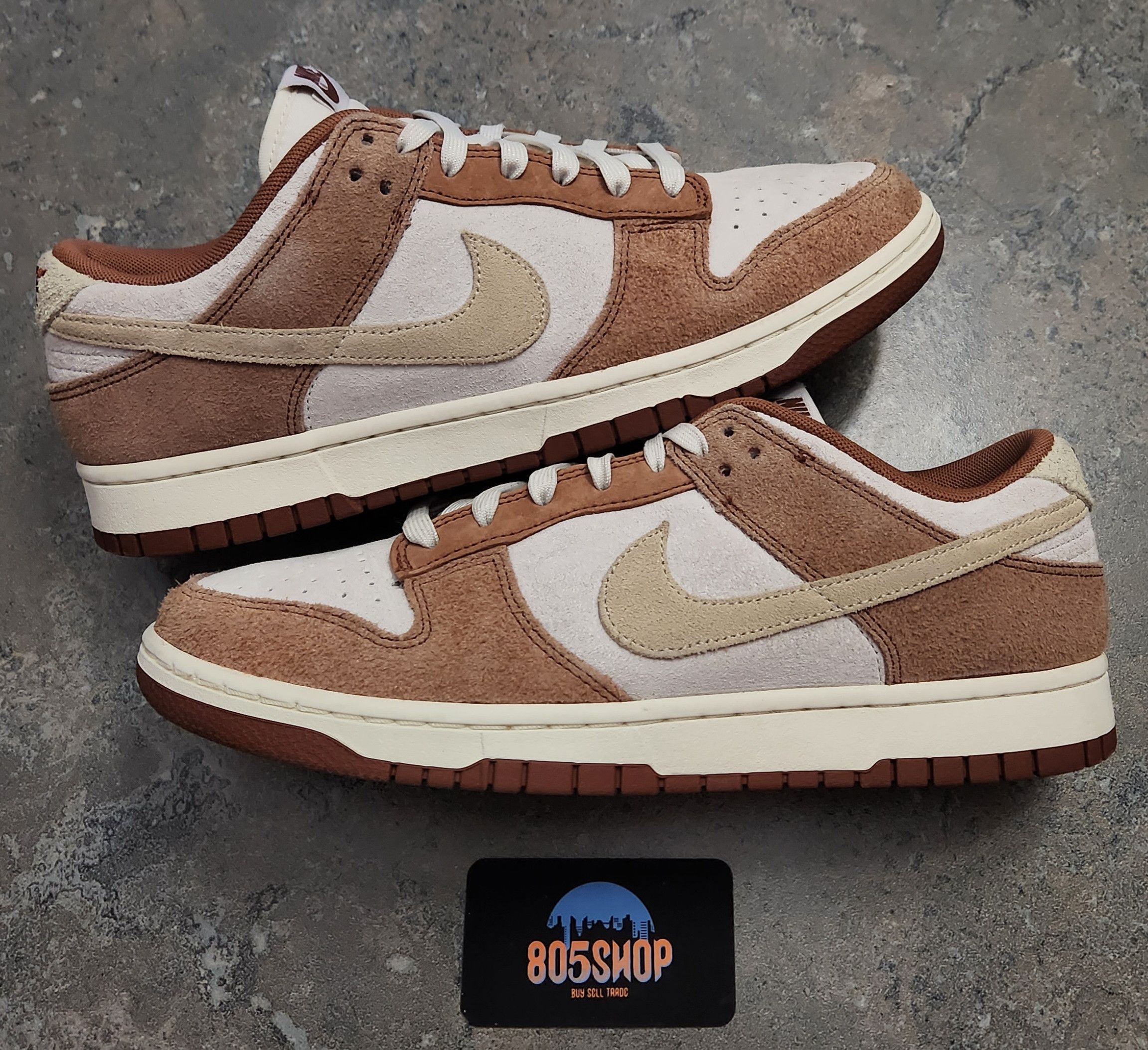 Nike Nike Dunk Low Medium Curry Size US 10.5 / EU 43-44 - 1 Thumbnail