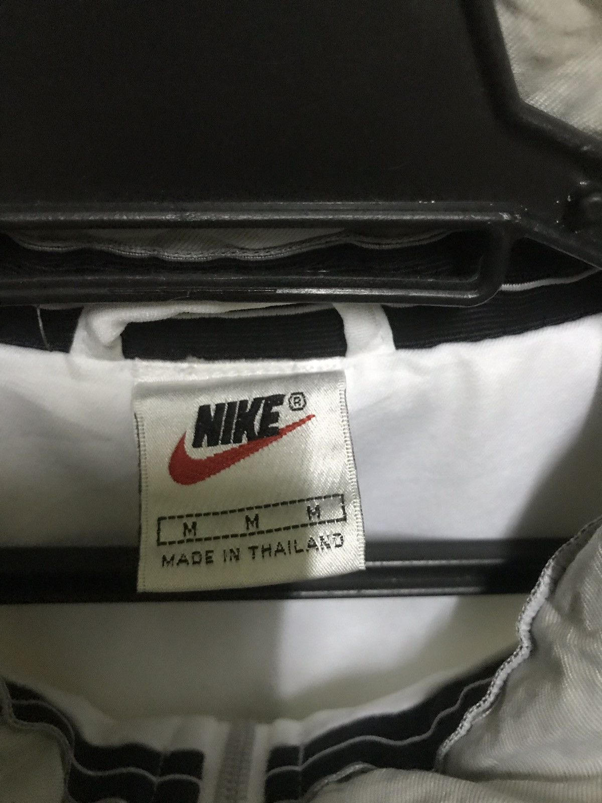 Nike Vintage Nike Court Tennis Size US M / EU 48-50 / 2 - 3 Thumbnail