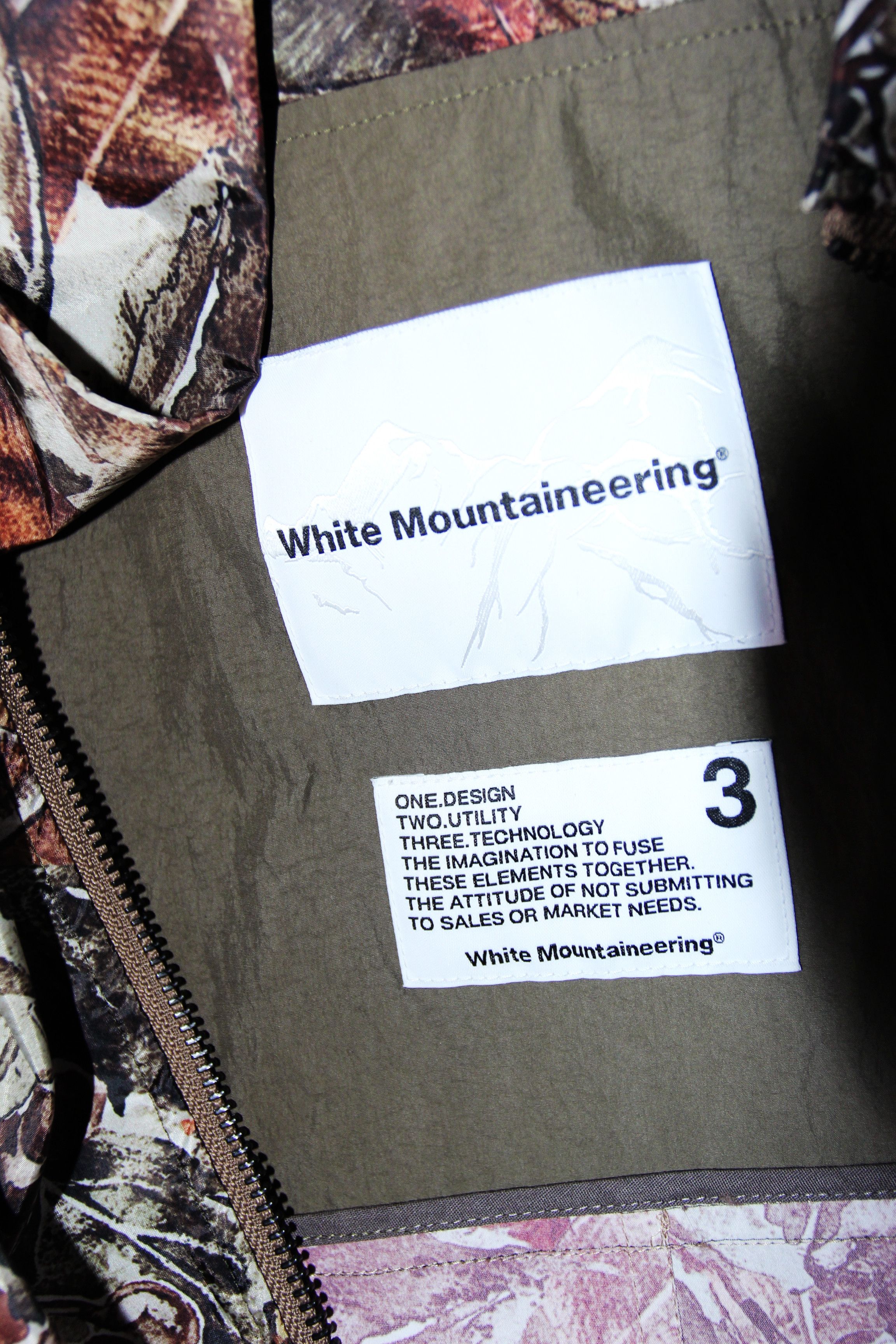 White Mountaineering BNWT AW20 WHITE MOUNTAINEERING LEAVES DOUBLE LAYER COAT 3 Size US L / EU 52-54 / 3 - 16 Thumbnail