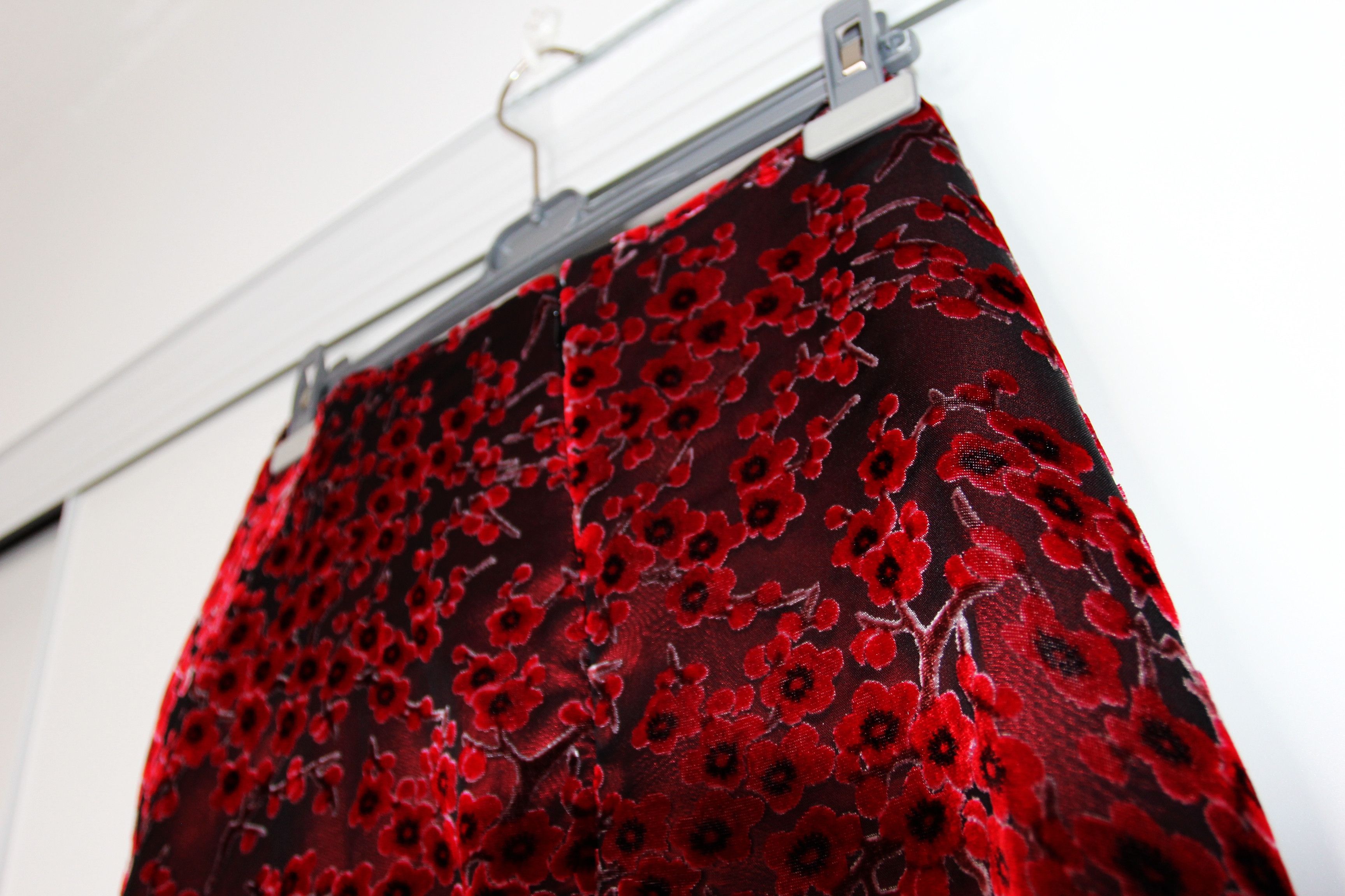 Y/Project BNWT AW20 Y/PROJECT EMBROIDERED FLORAL MAXI SKIRT 36 Size 25" / US 0 / IT 36 - 6 Thumbnail