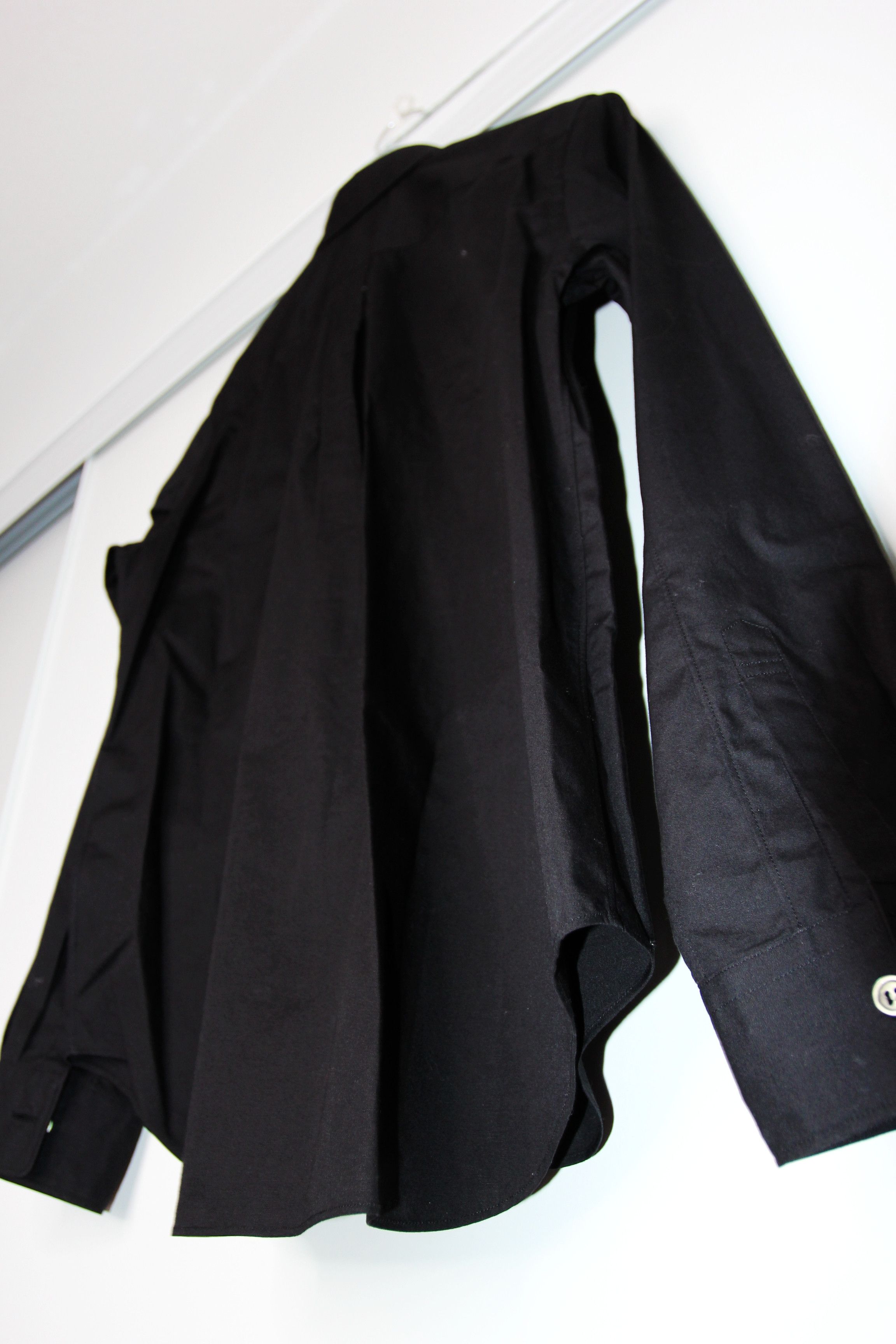 Comme des Garcons Black BNWT AW20 COMME DES GARCONS BLACK ZIP DETAIL SHIRT S Size US S / EU 44-46 / 1 - 8 Thumbnail