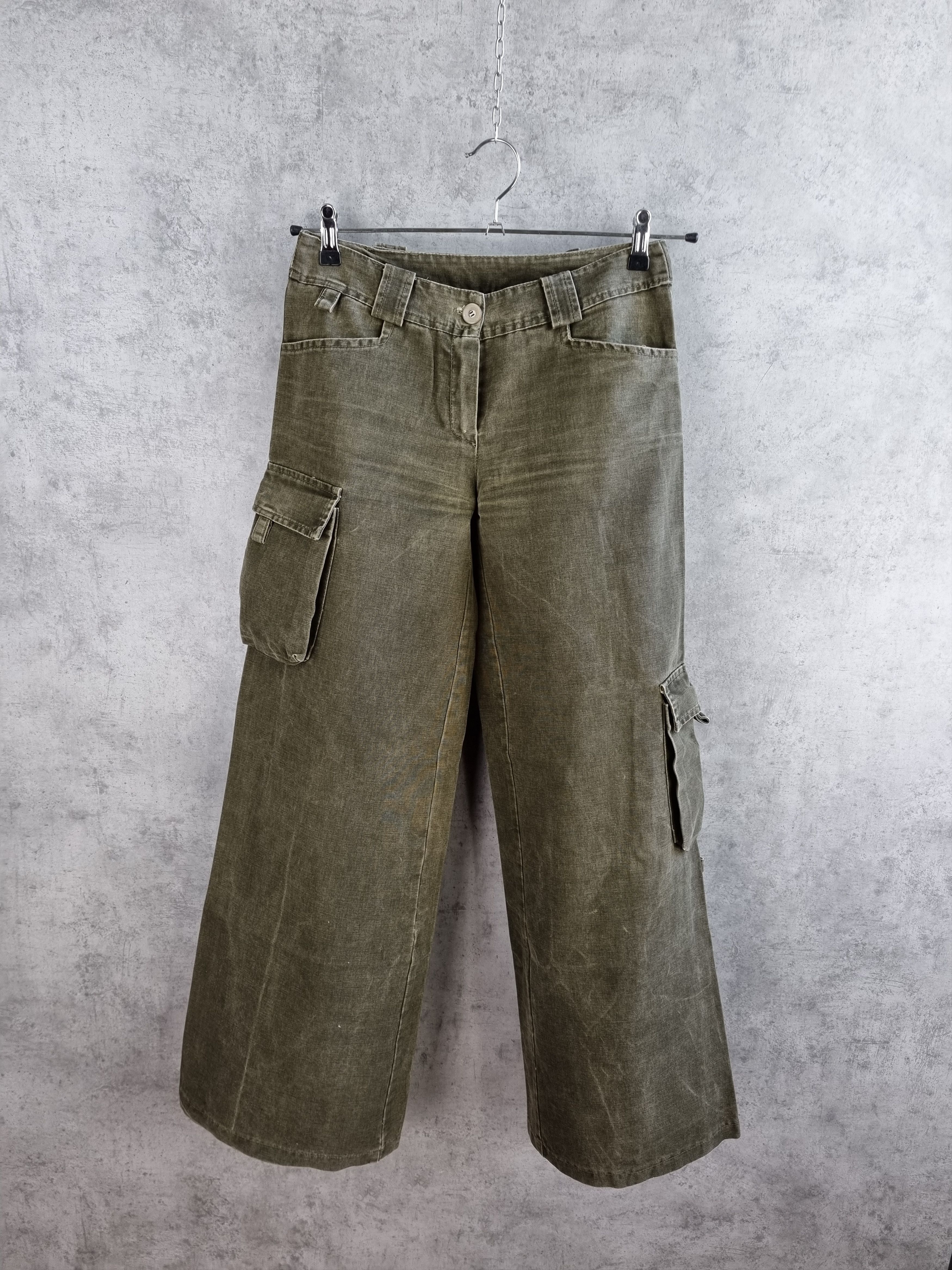 image of Avant Garde x Military Unique 90's Military Baggy Flared Vintage Italian Pants in Military War (Siz
