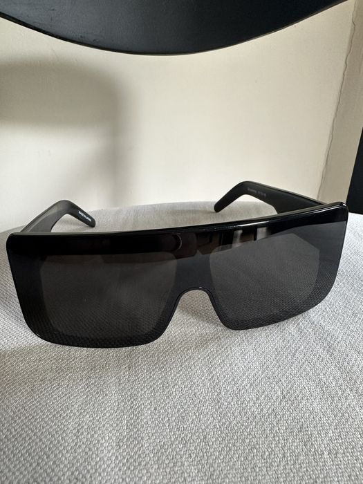Documenta Sunglasses