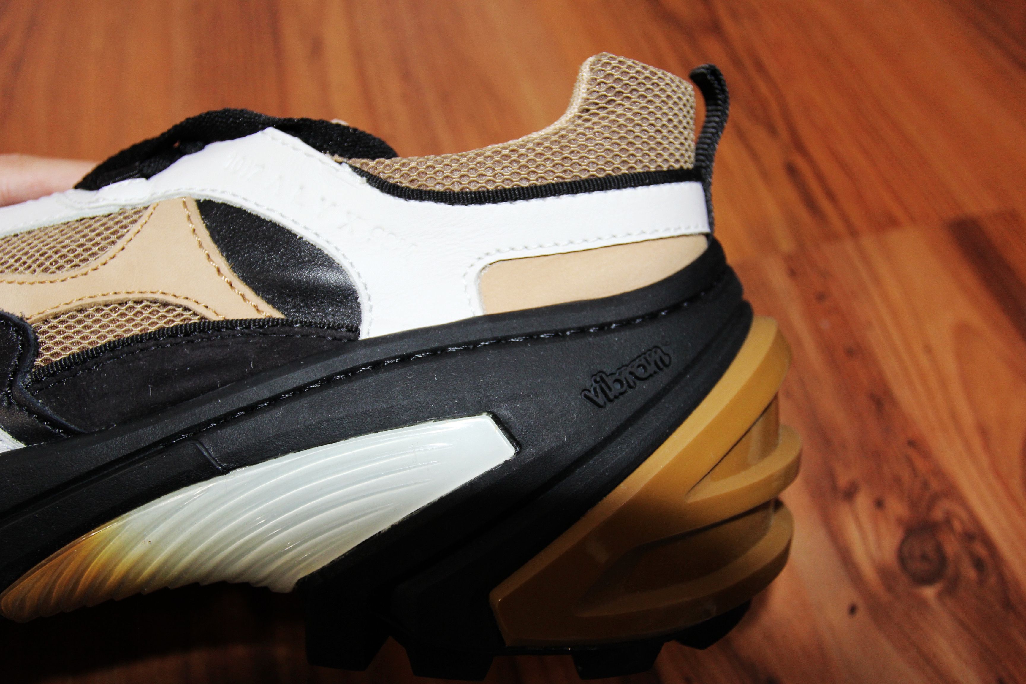 Alyx BNWT SS20 1017 ALYX 9SM INDIVISIBLE SNEAKERS CAMEL 45 Size US 12 / EU 45 - 7 Thumbnail