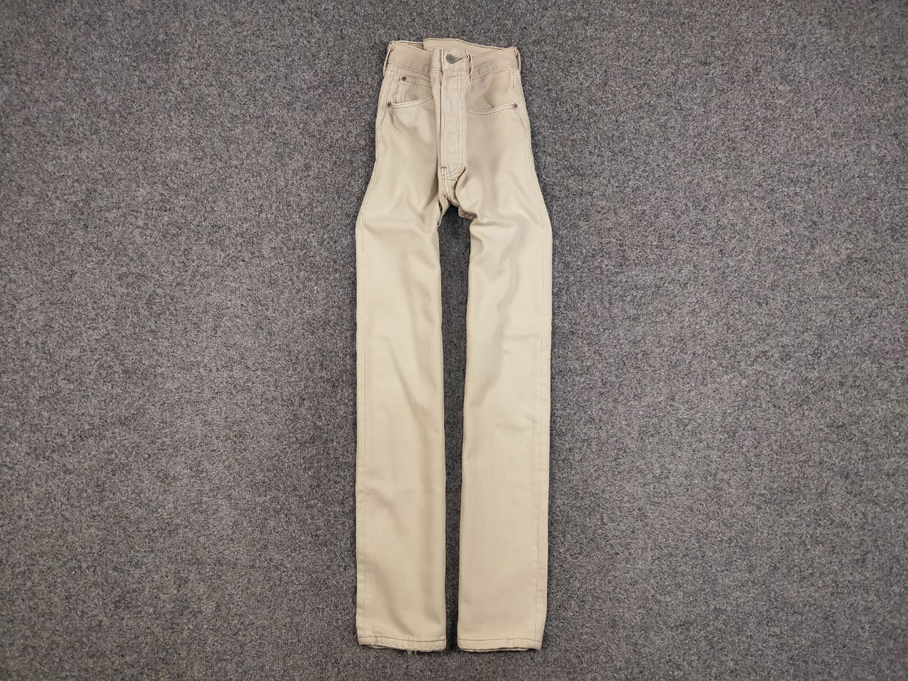 Levi's Vintage 90's levis 501 Beige faded Denim Jeans made in usa Size US 31 - 1 Thumbnail