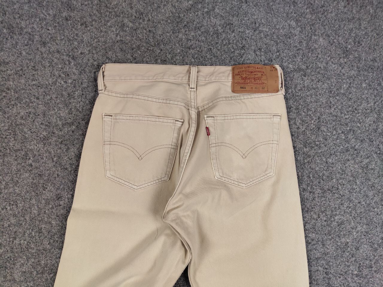 Levi's Vintage 90's levis 501 Beige faded Denim Jeans made in usa Size US 31 - 15 Thumbnail