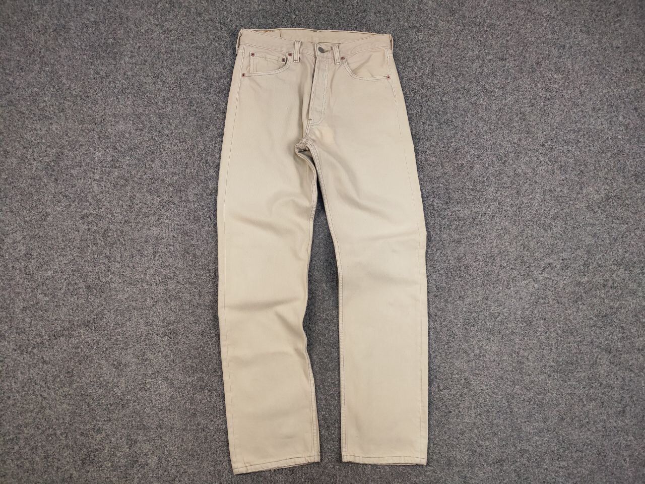 Levi's Vintage 90's levis 501 Beige faded Denim Jeans made in usa Size US 31 - 12 Thumbnail