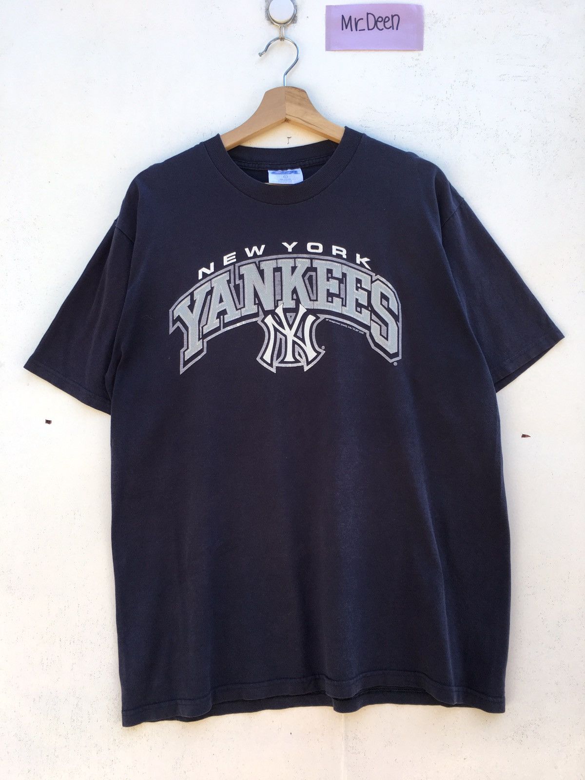 New York Yankees Vintage New York Yankees Big Logo Tshirt Size US L / EU 52-54 / 3 - 2 Thumbnail