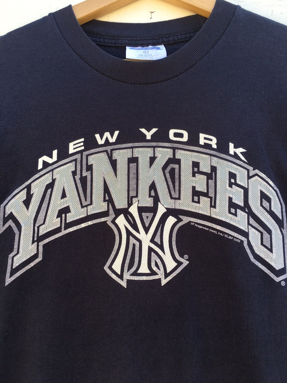 New York Yankees Vintage New York Yankees Big Logo Tshirt Size US L / EU 52-54 / 3 - 6 Thumbnail