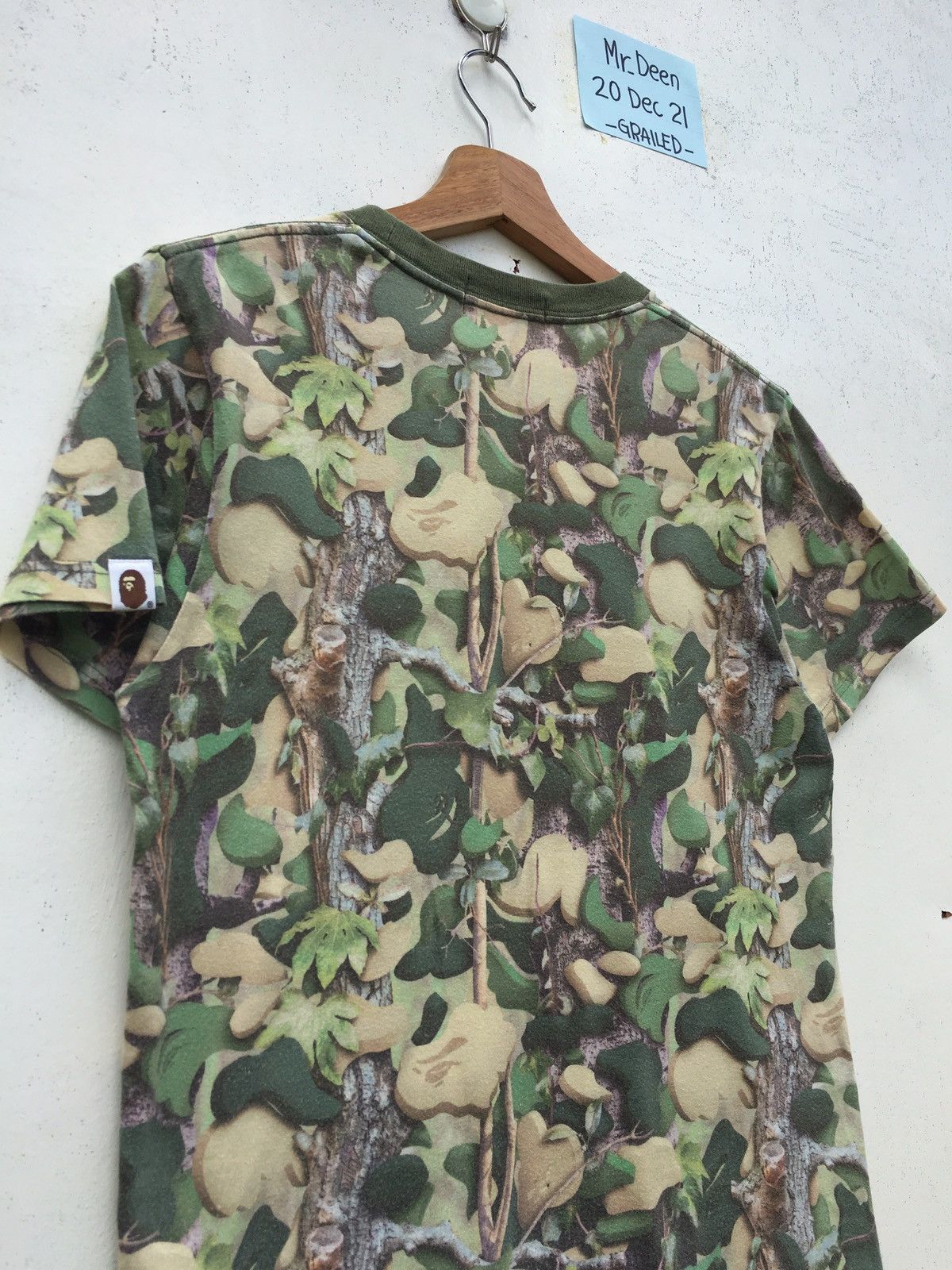 Bape Village Camo Tee Size US S / EU 44-46 / 1 - 16 Thumbnail