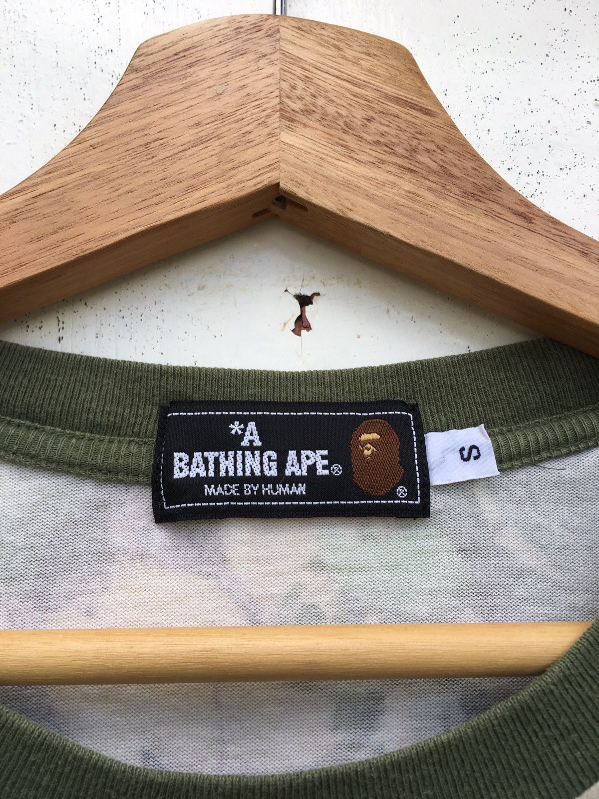 Bape Village Camo Tee Size US S / EU 44-46 / 1 - 7 Thumbnail