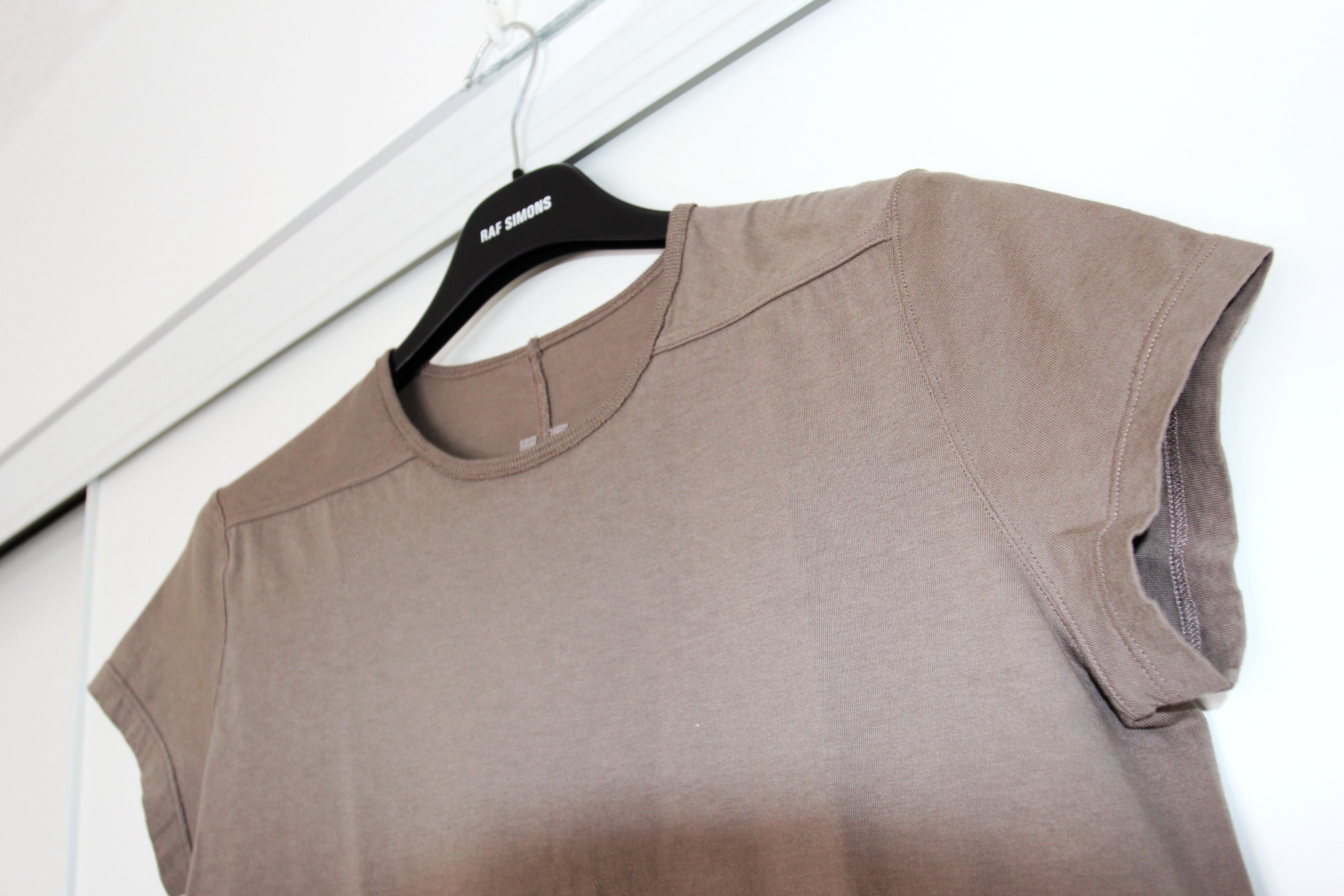 Rick Owens BNWT SS21 RICK OWENS "PHLEGETHON" LEVEL LONG TSHIRT DUST 40 Size US XXS / EU 40 - 4 Thumbnail