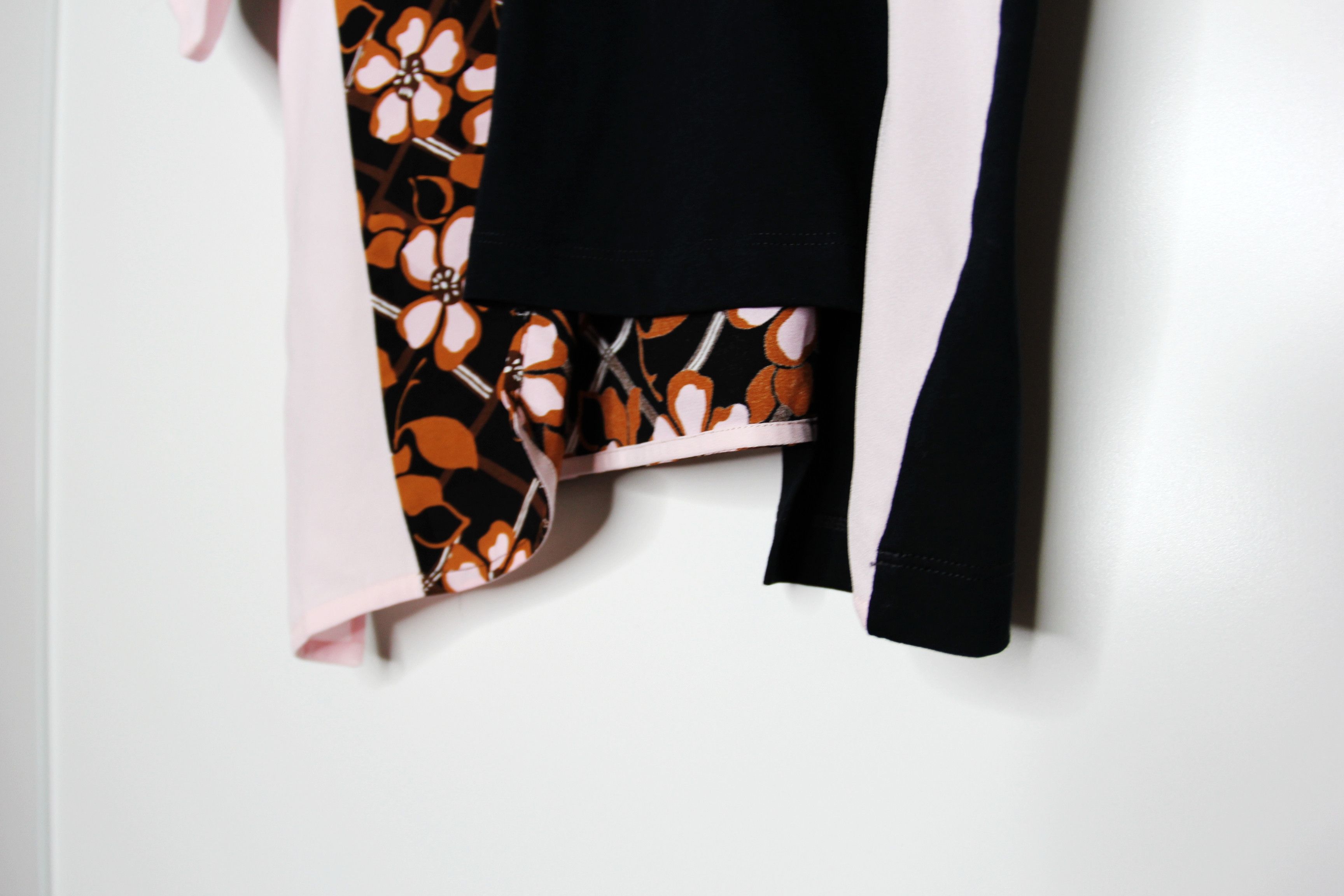 Marni BNWT AW21 MARNI PANELLED FLORAL PRINT TSHIRT 42 Size US M / EU 48-50 / 2 - 5 Thumbnail