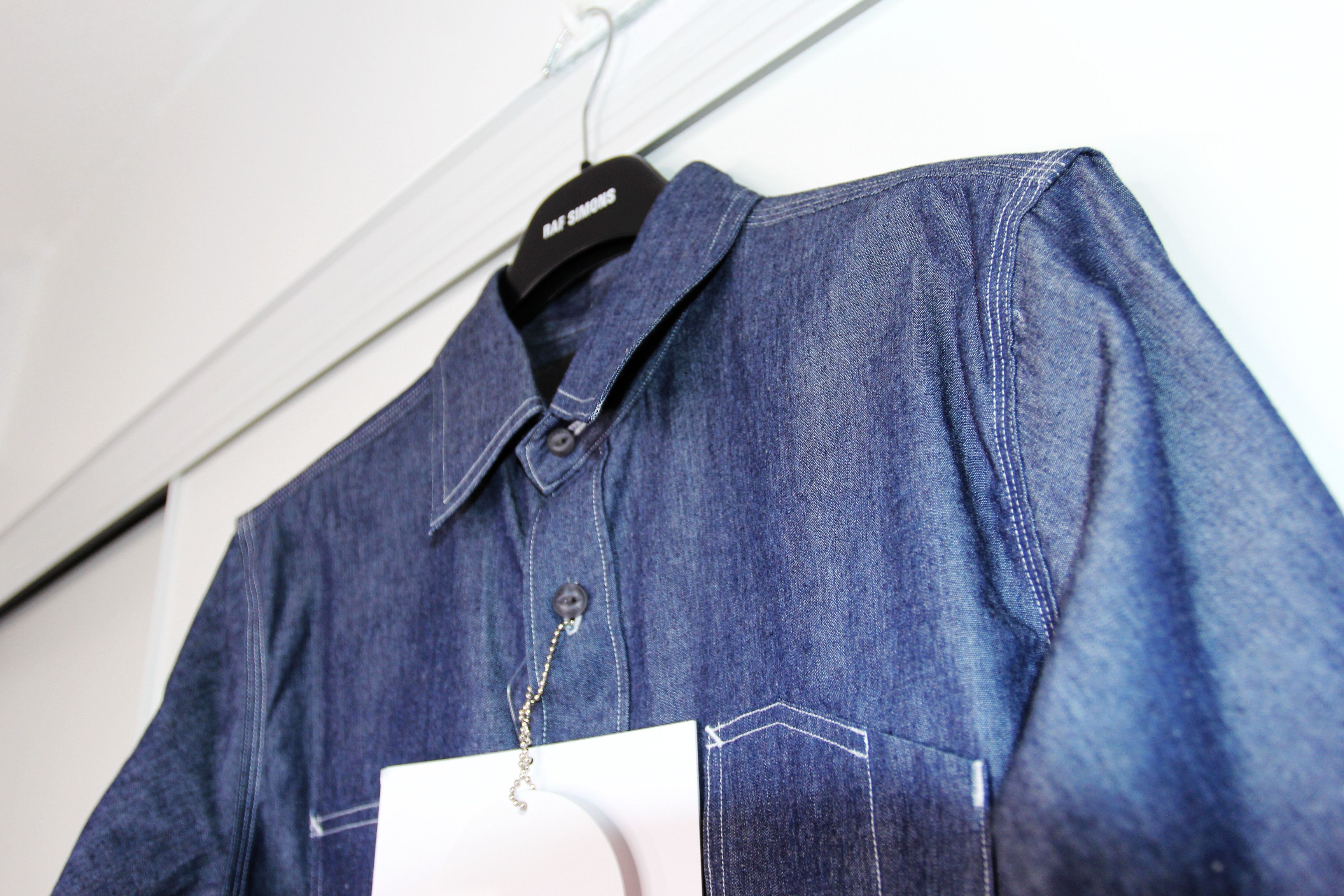 Fumito Ganryu BNWT AW20 FUMITO GANRYU PLEATED DENIM SHIRT 1 Size US S / EU 44-46 / 1 - 4 Thumbnail