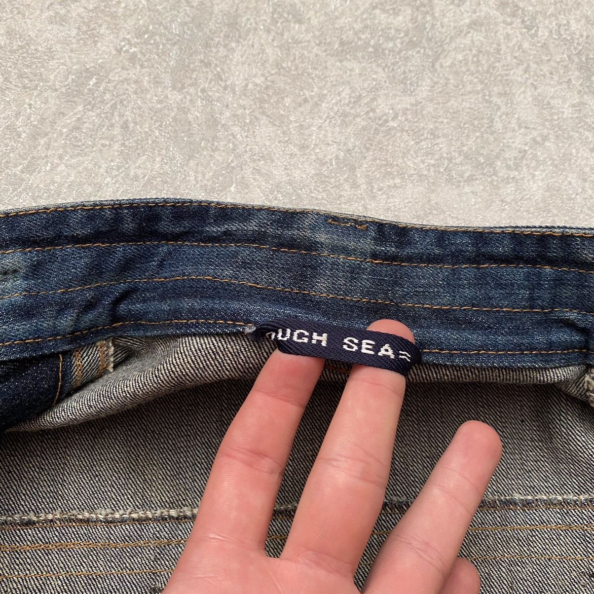 Japanese Brand Vintage Archival Distressed Denim Jacket Size US L / EU 52-54 / 3 - 13 Thumbnail