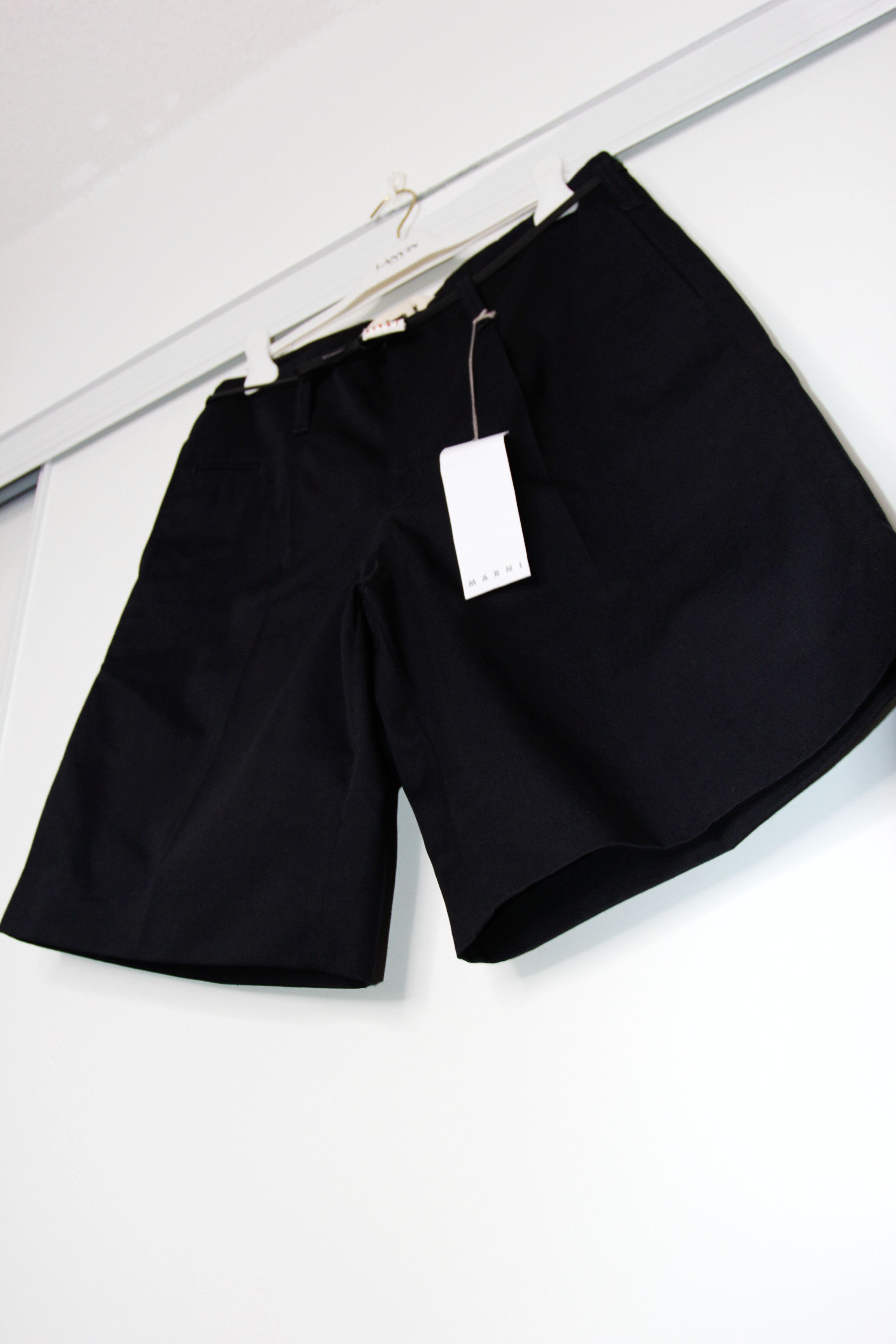 Marni BNWT SS21 MARNI LOGO PRINT LACE TIED WAIST SHORTS 50 Size US 34 / EU 50 - 5 Thumbnail