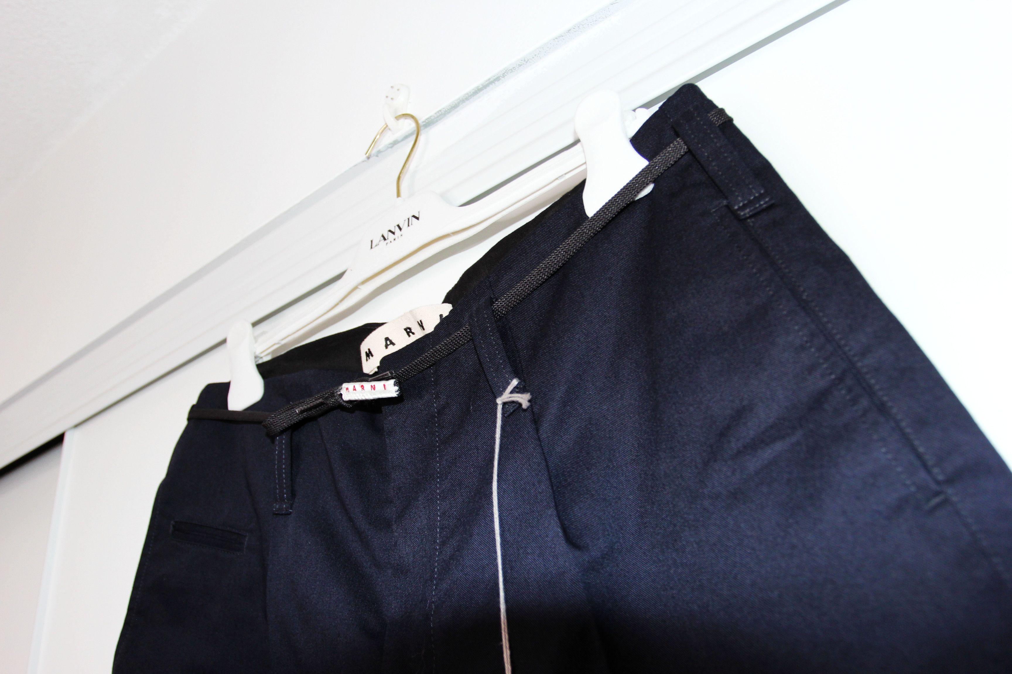 Marni BNWT SS21 MARNI LOGO PRINT LACE TIED WAIST SHORTS 50 Size US 34 / EU 50 - 4 Thumbnail