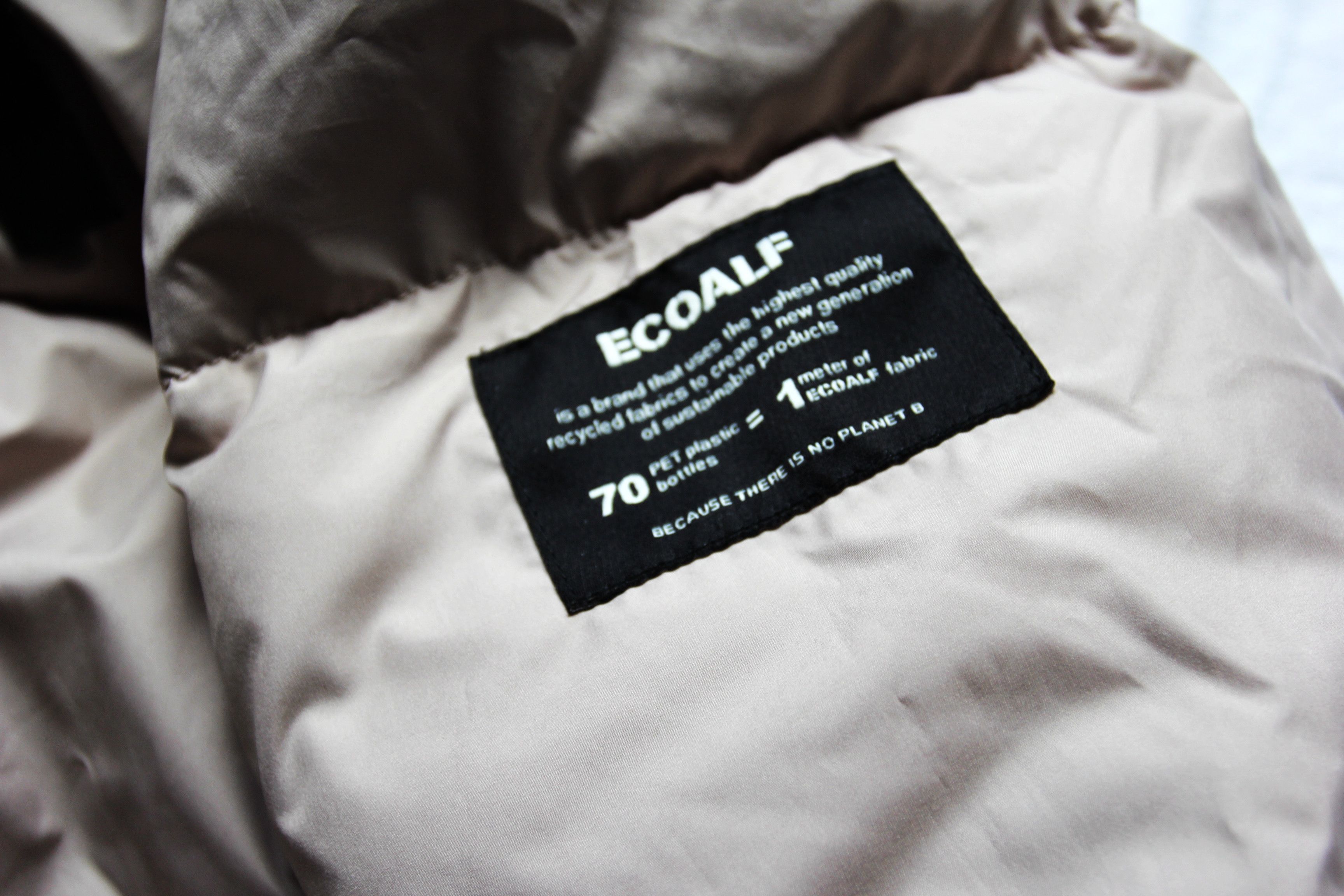 ECOALF BNWT AW21 ECOALF NOIRALF REVERSIBLE PUFFER COAT S Size US S / EU 44-46 / 1 - 8 Thumbnail