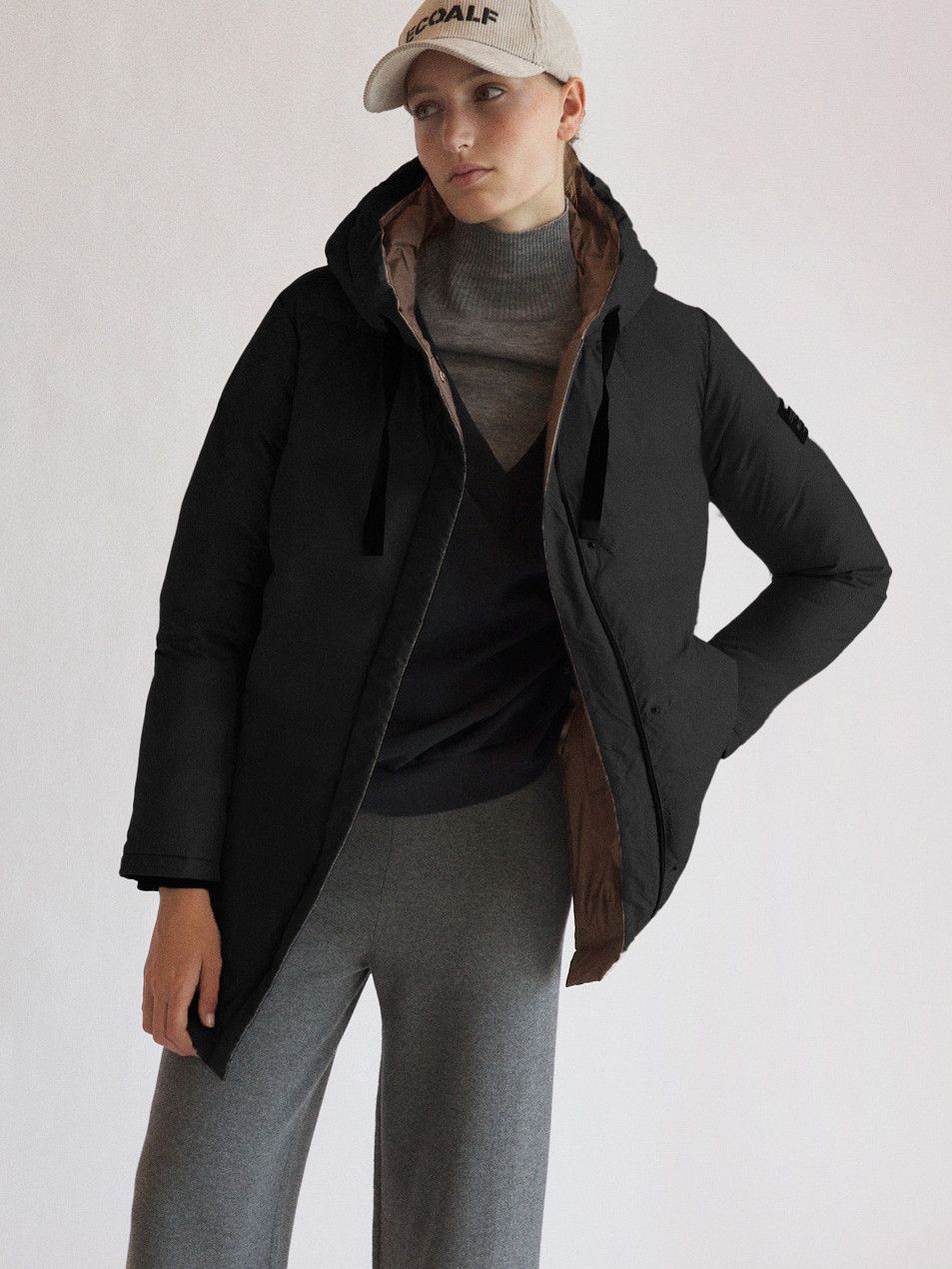 ECOALF BNWT AW21 ECOALF NOIRALF REVERSIBLE PUFFER COAT S Size US S / EU 44-46 / 1 - 1 Thumbnail