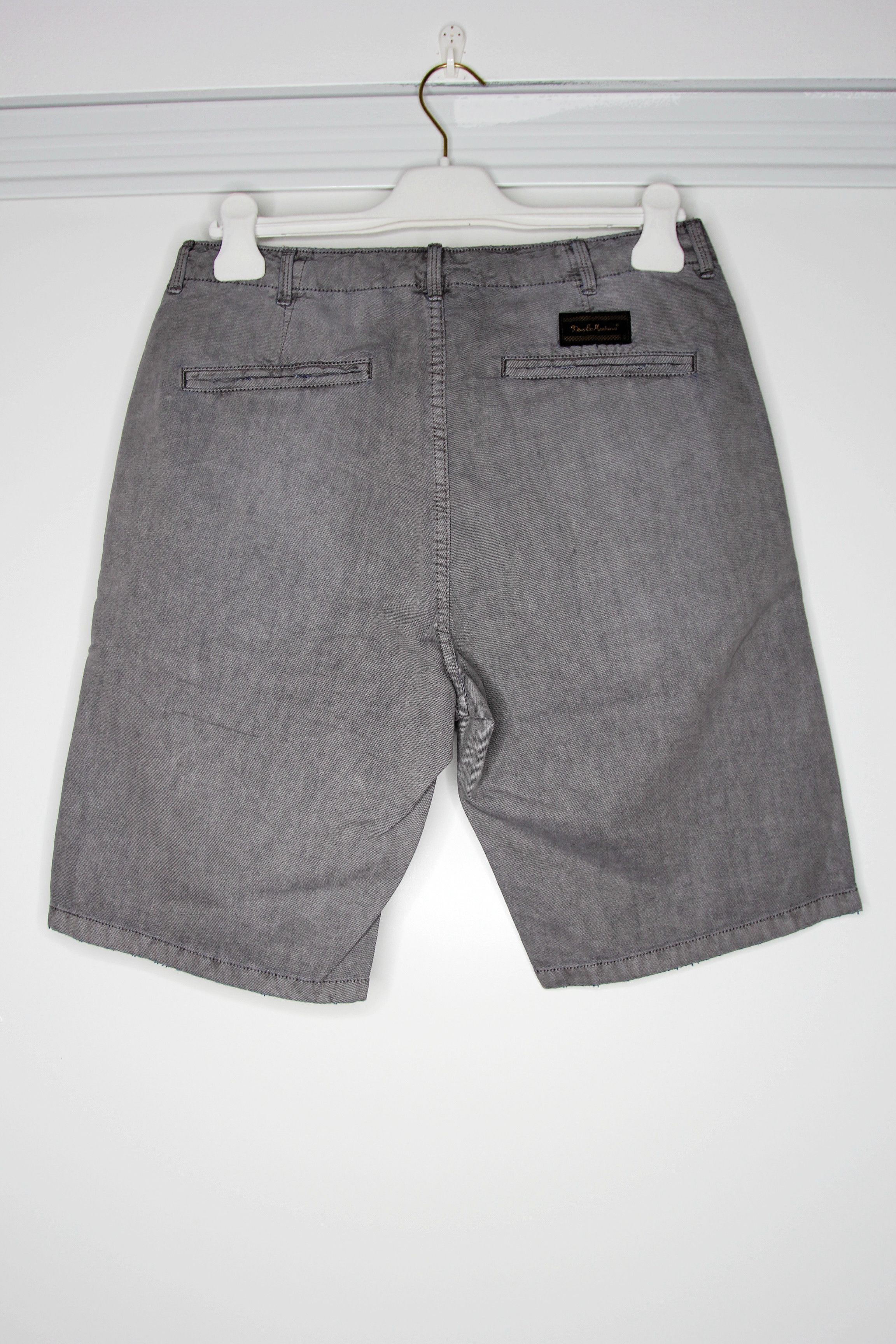 Deus Ex Machina BNWT AW14 DEUS EX MACHINA LEARY CHINO SHORTS 30 Size US 30 / EU 46 - 3 Thumbnail