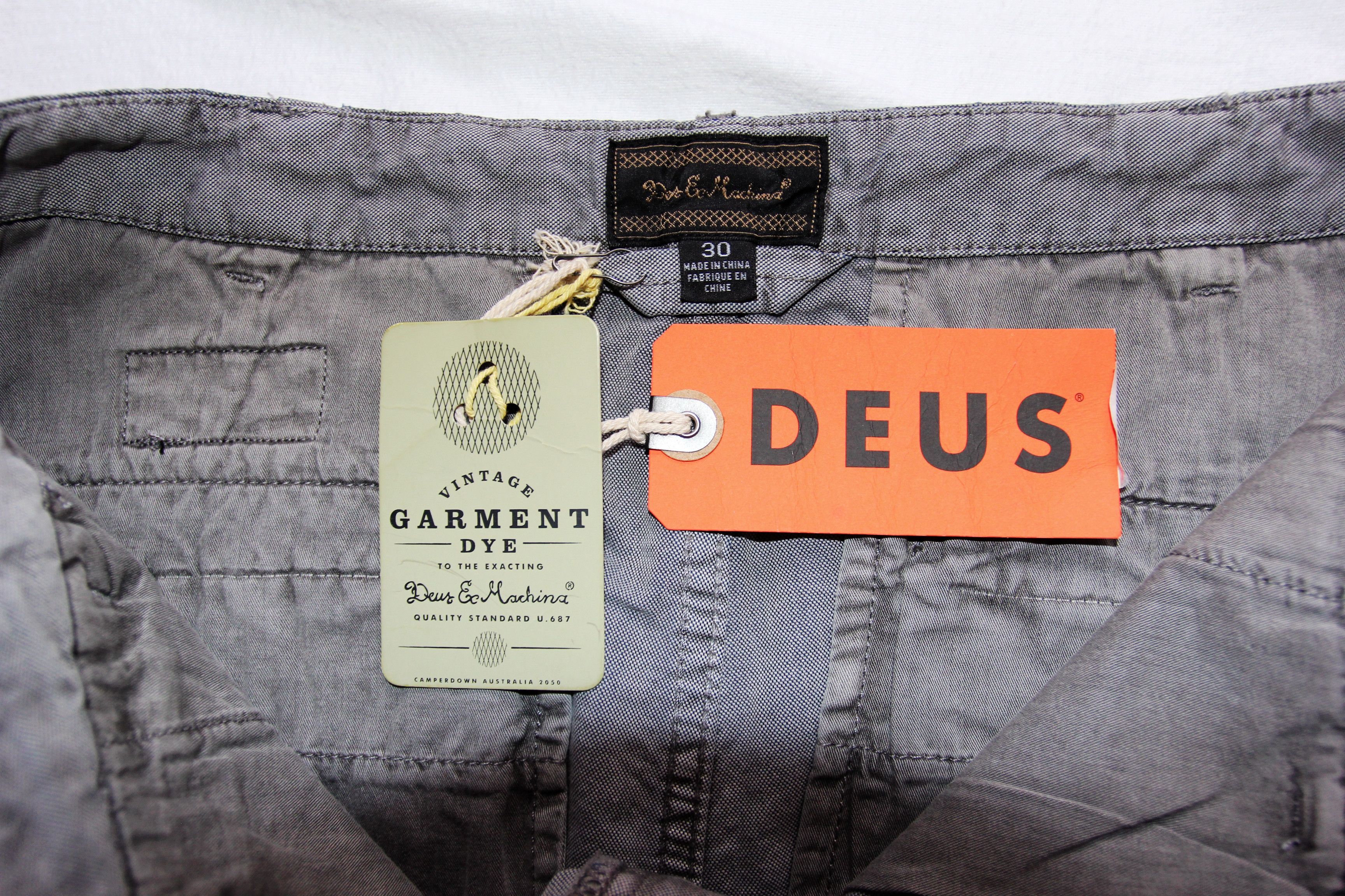 Deus Ex Machina BNWT AW14 DEUS EX MACHINA LEARY CHINO SHORTS 30 Size US 30 / EU 46 - 11 Thumbnail