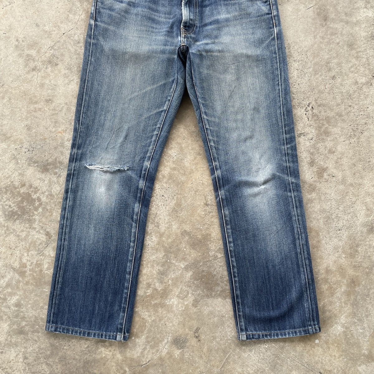 Japanese Brand Japanese Brand Faded Distressed Denim Jeans Pants W32 Size US 32 / EU 48 - 4 Thumbnail