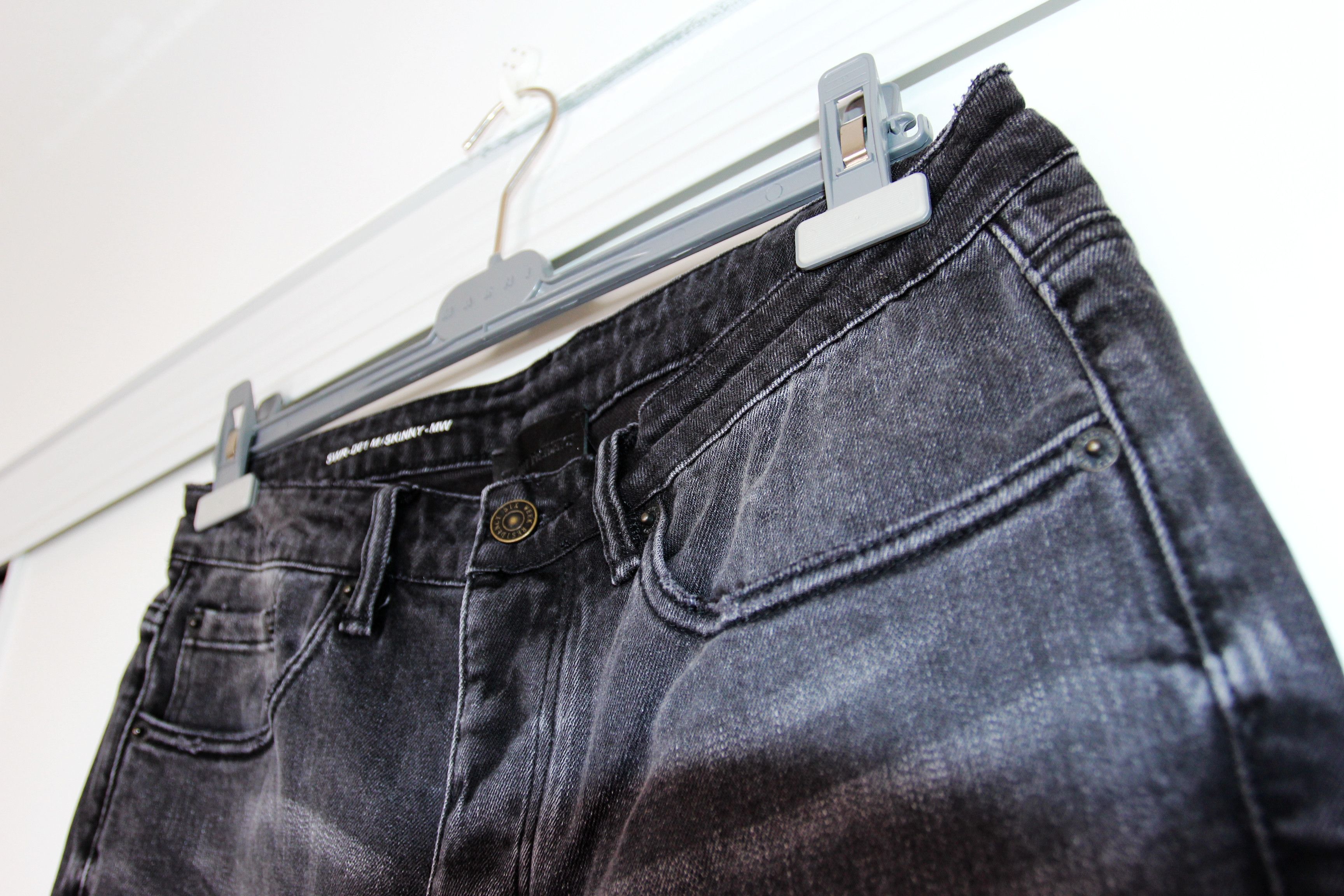 Other BNWT AW20 SIX WEEK RESIDENCY DISTRESSED FADED JEANS 30 Size US 30 / EU 46 - 3 Thumbnail