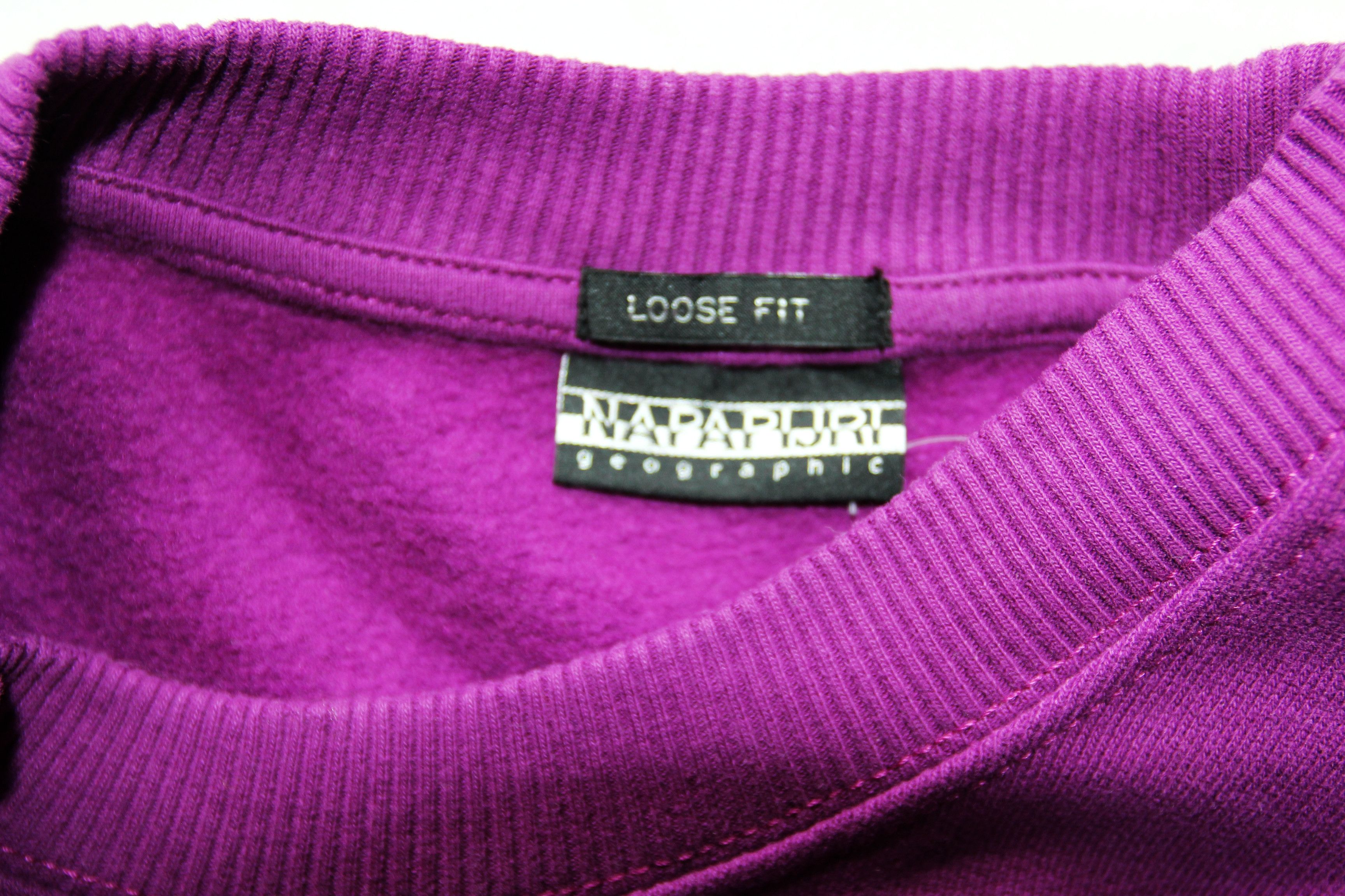 Napapijri DEFECT! BNWT AW18 NAPAPIJRI BUENA SWEATSHIRT VIOLET L Size US L / EU 52-54 / 3 - 11 Thumbnail