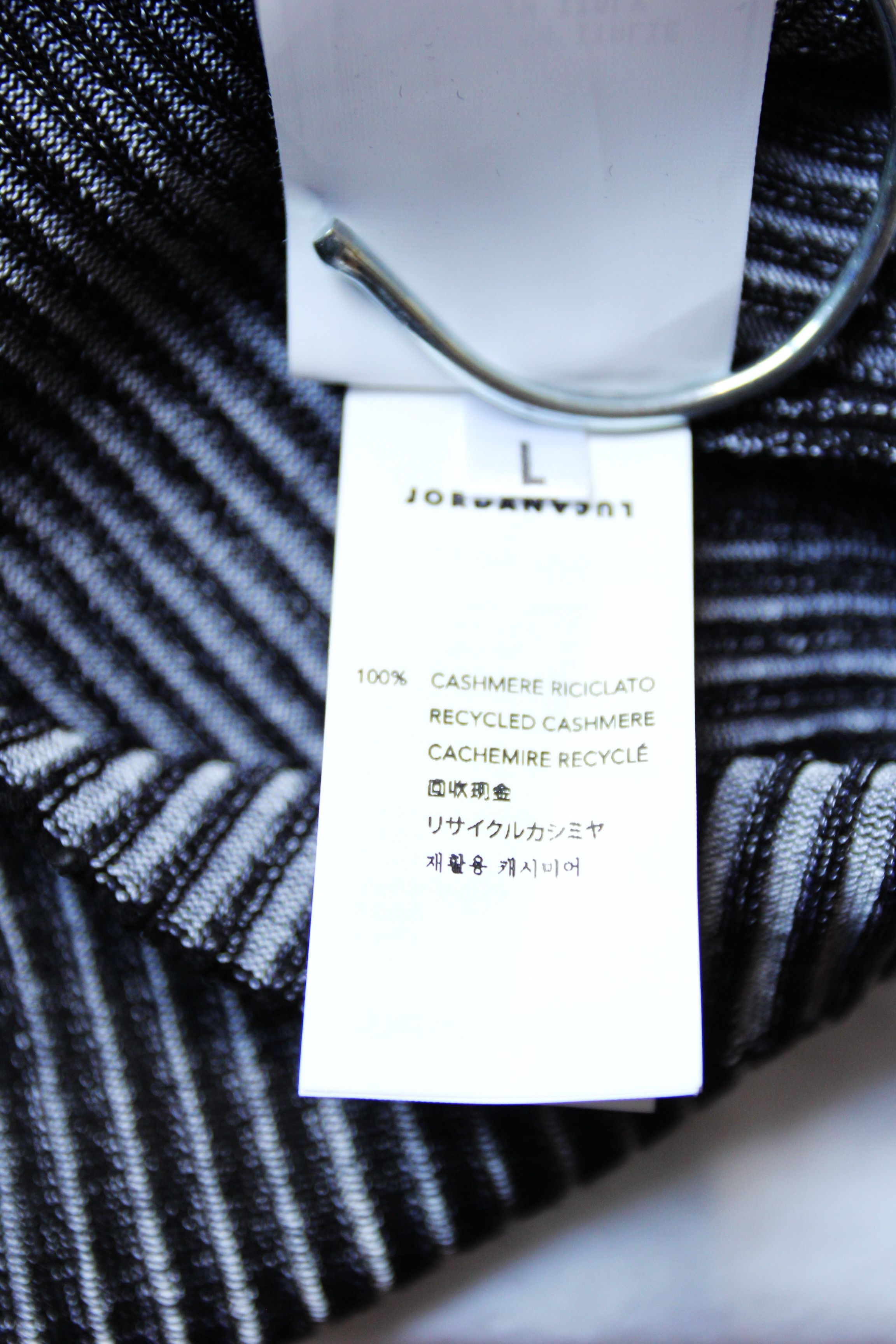 JordanLuca BNWT AW20 JORDANLUCA RIBBED RECYCLED CASHMERE SWEATER L Size US L / EU 52-54 / 3 - 11 Thumbnail