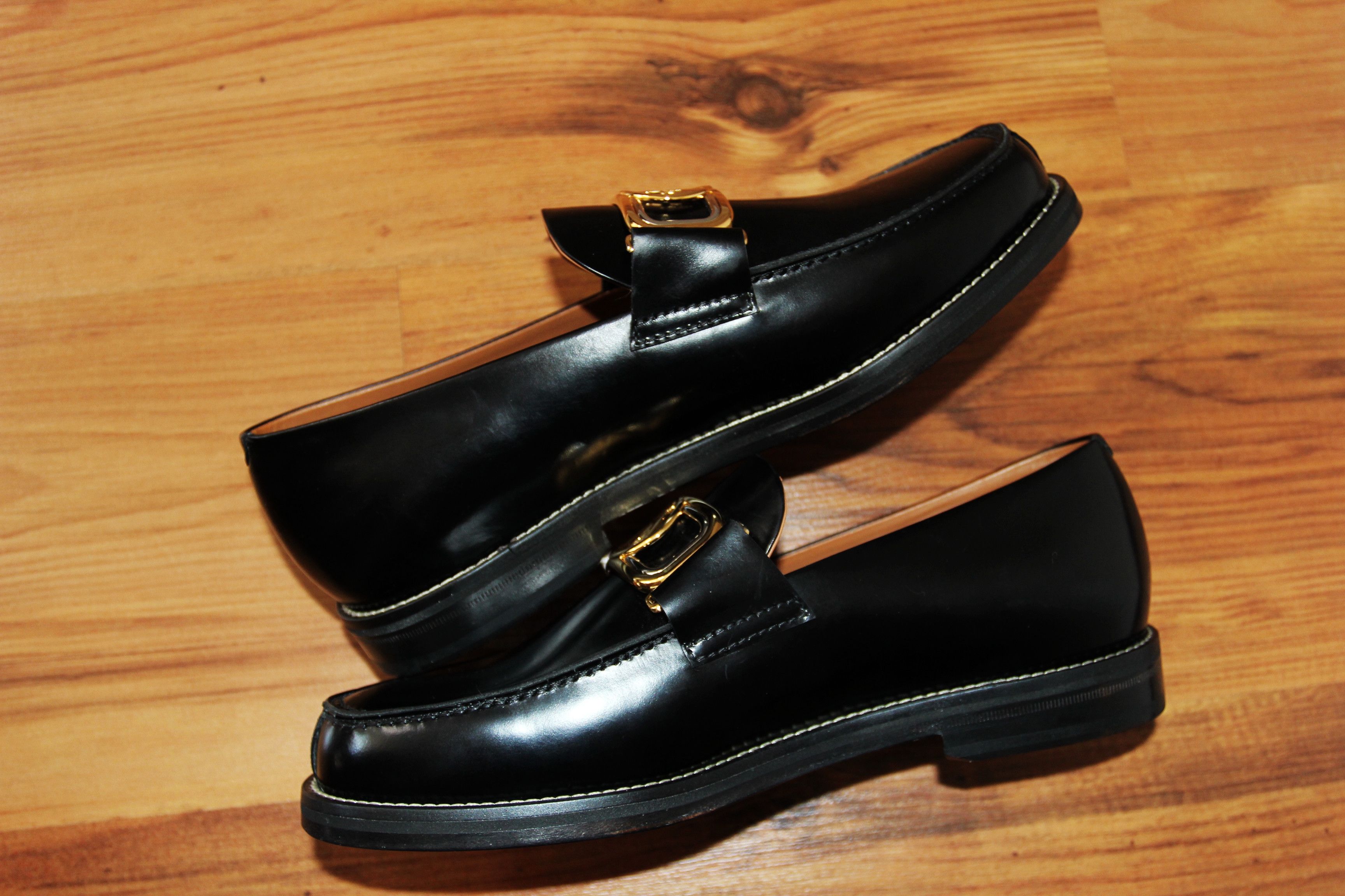 Lanvin BNWT AW20 LANVIN SWAN LOAFERS IN BRUSHED LEATHER 40 Size US 7 / EU 40 - 3 Thumbnail