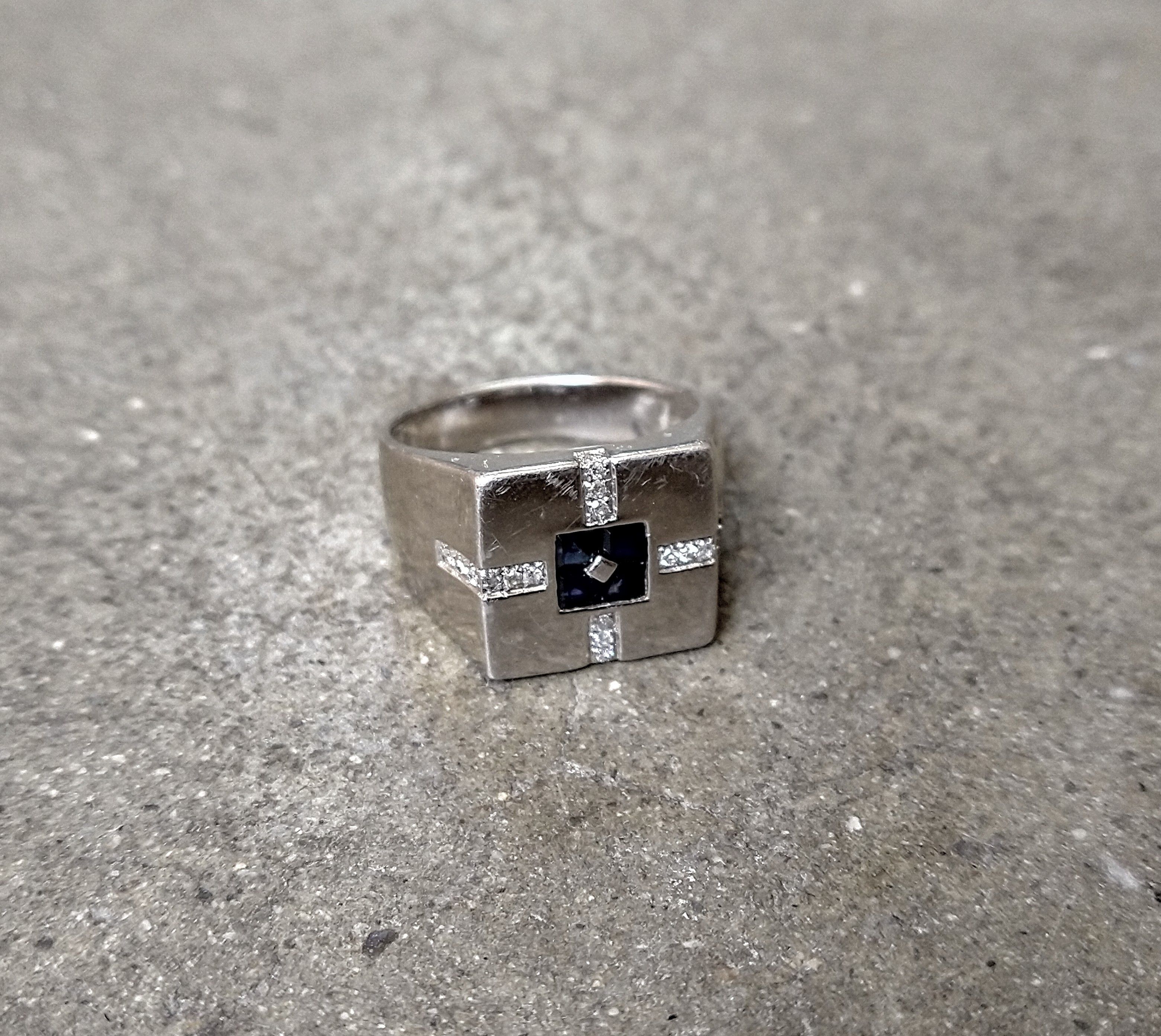 Jewelry Vintage Sterling Silver Ring Blue Glass Size 8.75 Square Size ONE SIZE - 2 Thumbnail