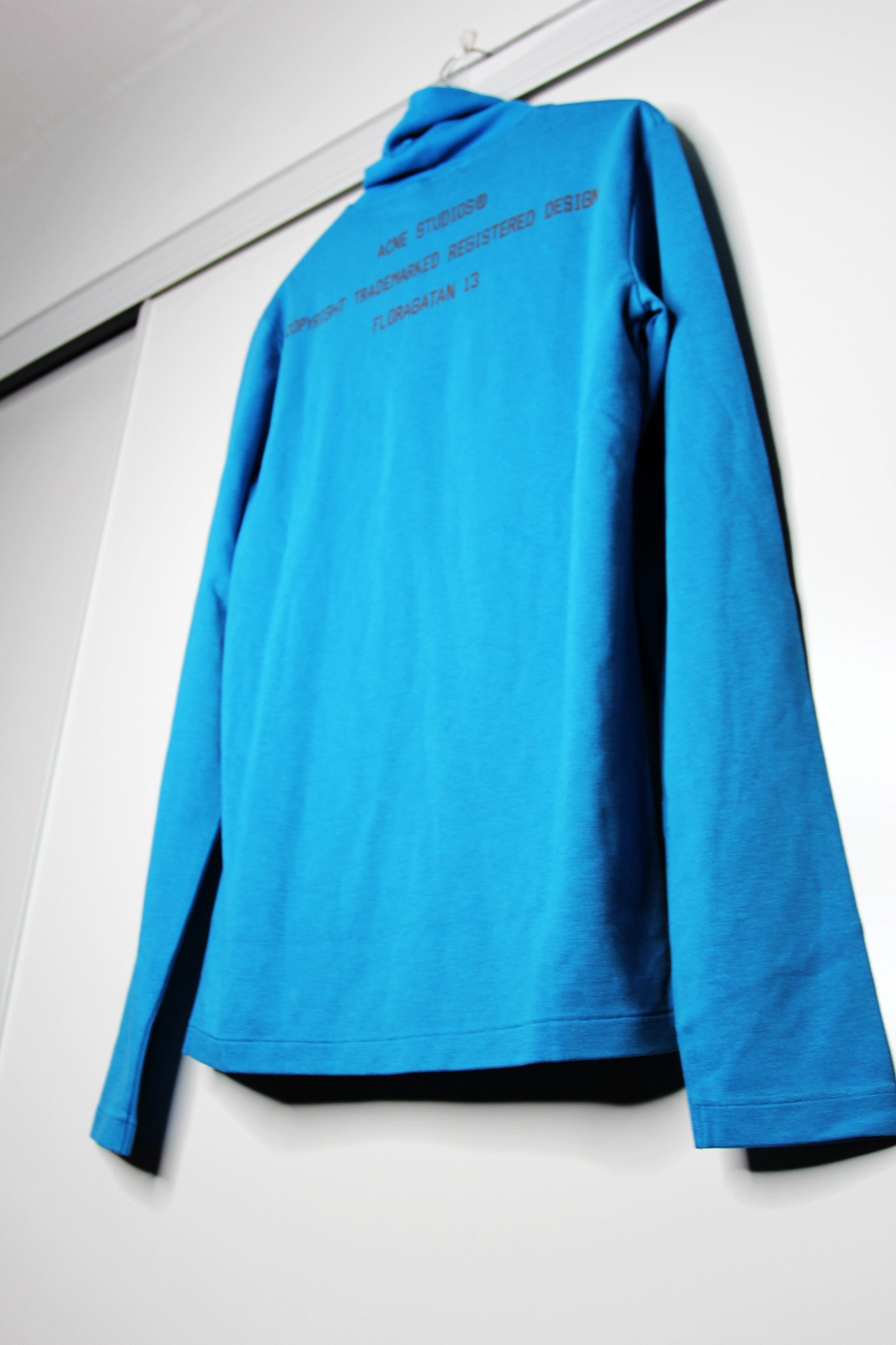 Acne Studios BNWT AW21 ACNE STUDIOS SYNTHETIC TURTLENECK TSHIRT XL Size US XL / EU 56 / 4 - 7 Thumbnail