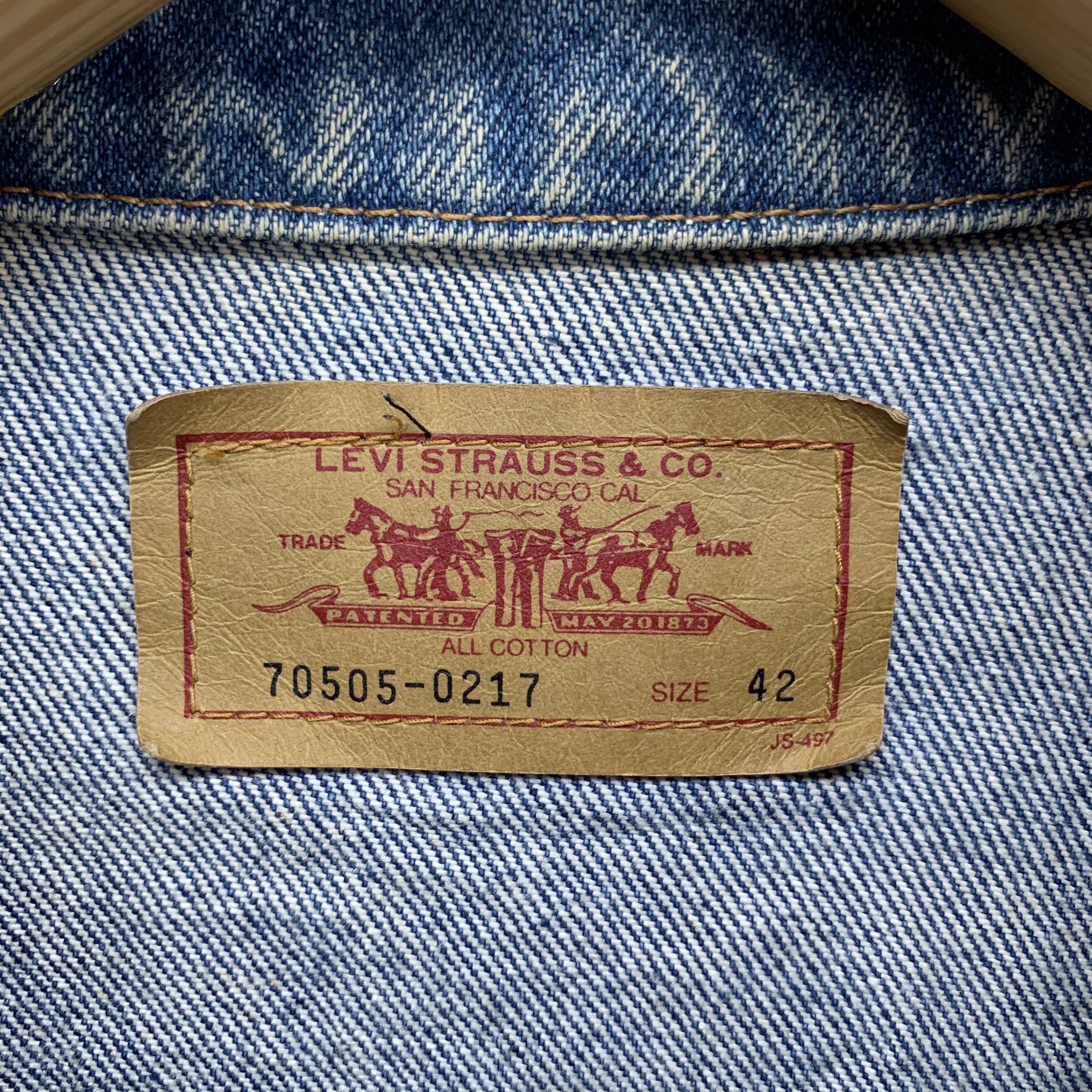 Levi's Levis Chino Tiger Printed Denim Jackets #3233-61 Size US M / EU 48-50 / 2 - 8 Thumbnail