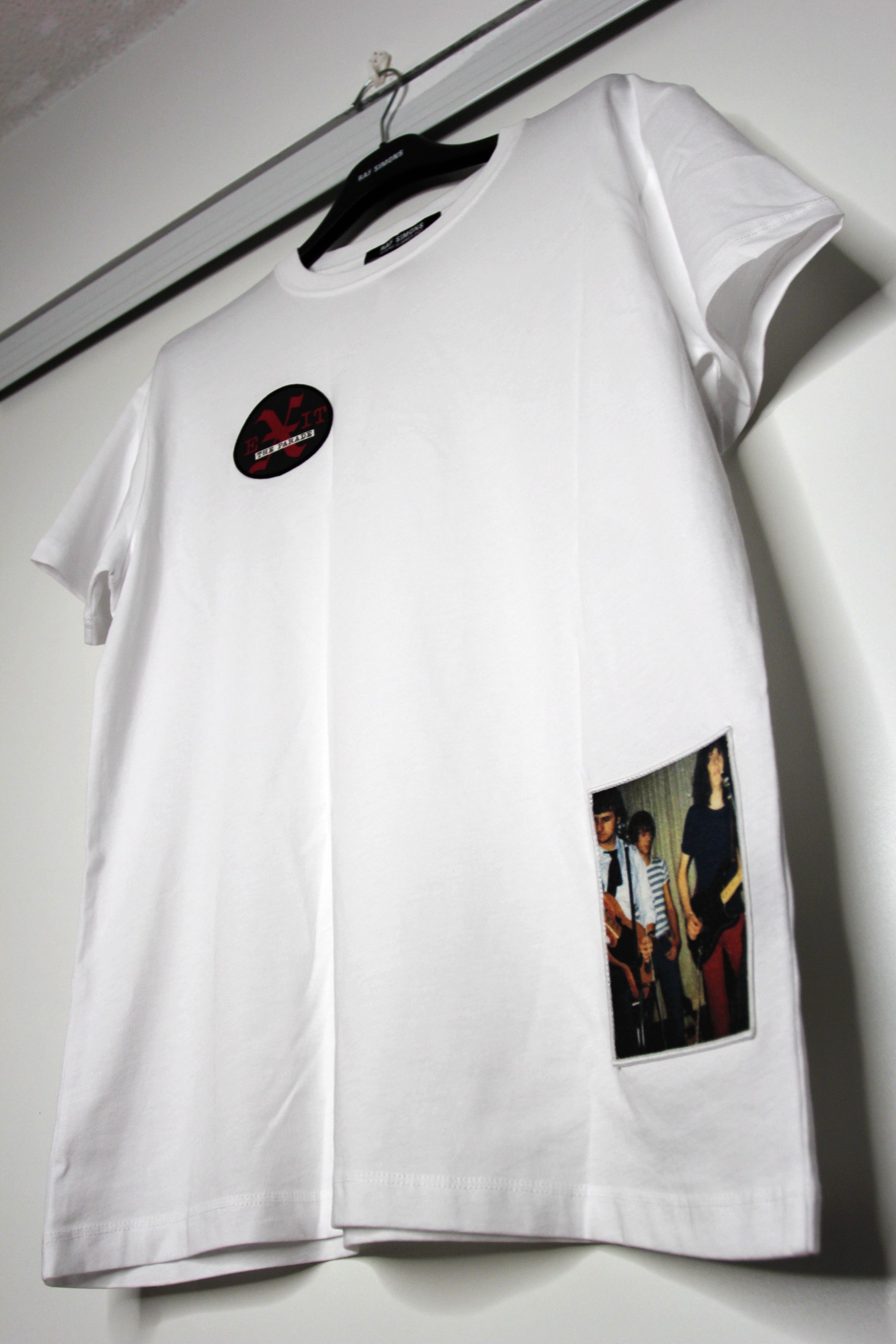 Raf Simons BNWT SS21 RAF SIMONS EXIT THE PARADE TSHIRT M Size US M / EU 48-50 / 2 - 5 Thumbnail