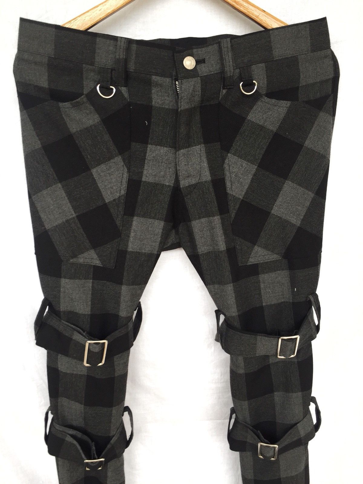 A.F.F.A. 🏴󠁧󠁢󠁥󠁮󠁧󠁿 Excl.🔥Checked Bondage Strap Anarchy Pants Size US 32 / EU 48 - 2 Thumbnail