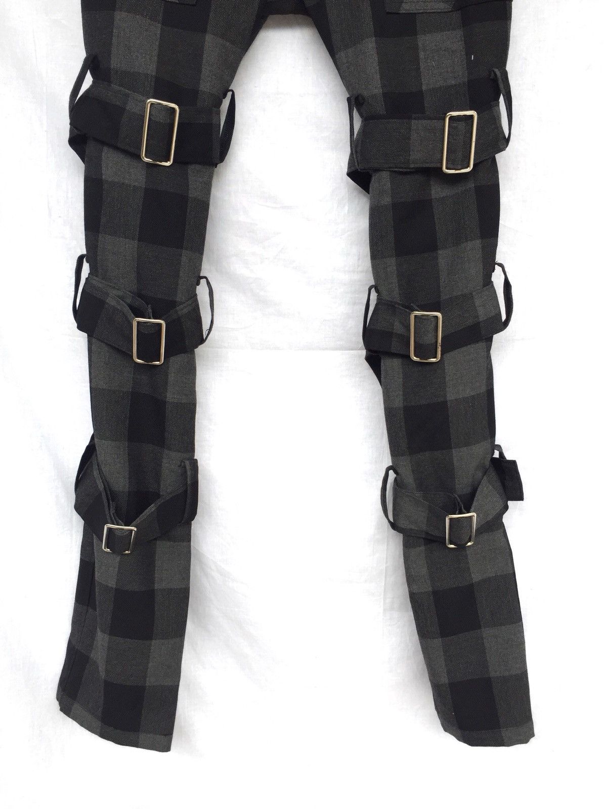 A.F.F.A. 🏴󠁧󠁢󠁥󠁮󠁧󠁿 Excl.🔥Checked Bondage Strap Anarchy Pants Size US 32 / EU 48 - 3 Thumbnail