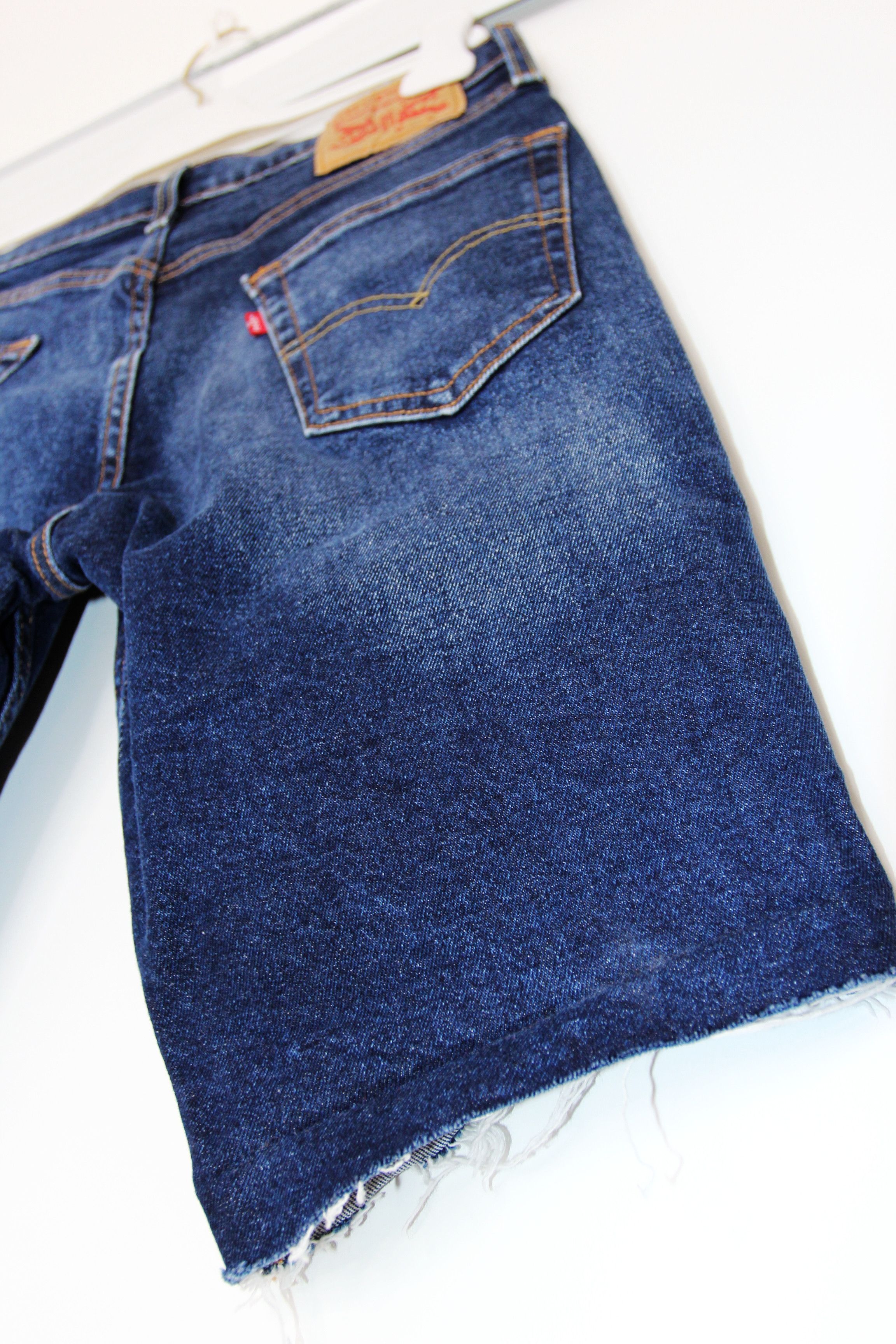Levi's BNWT SS21 LEVI'S 511 SLIM CUT OFF DENIM SHORTS 30 Size US 30 / EU 46 - 8 Thumbnail