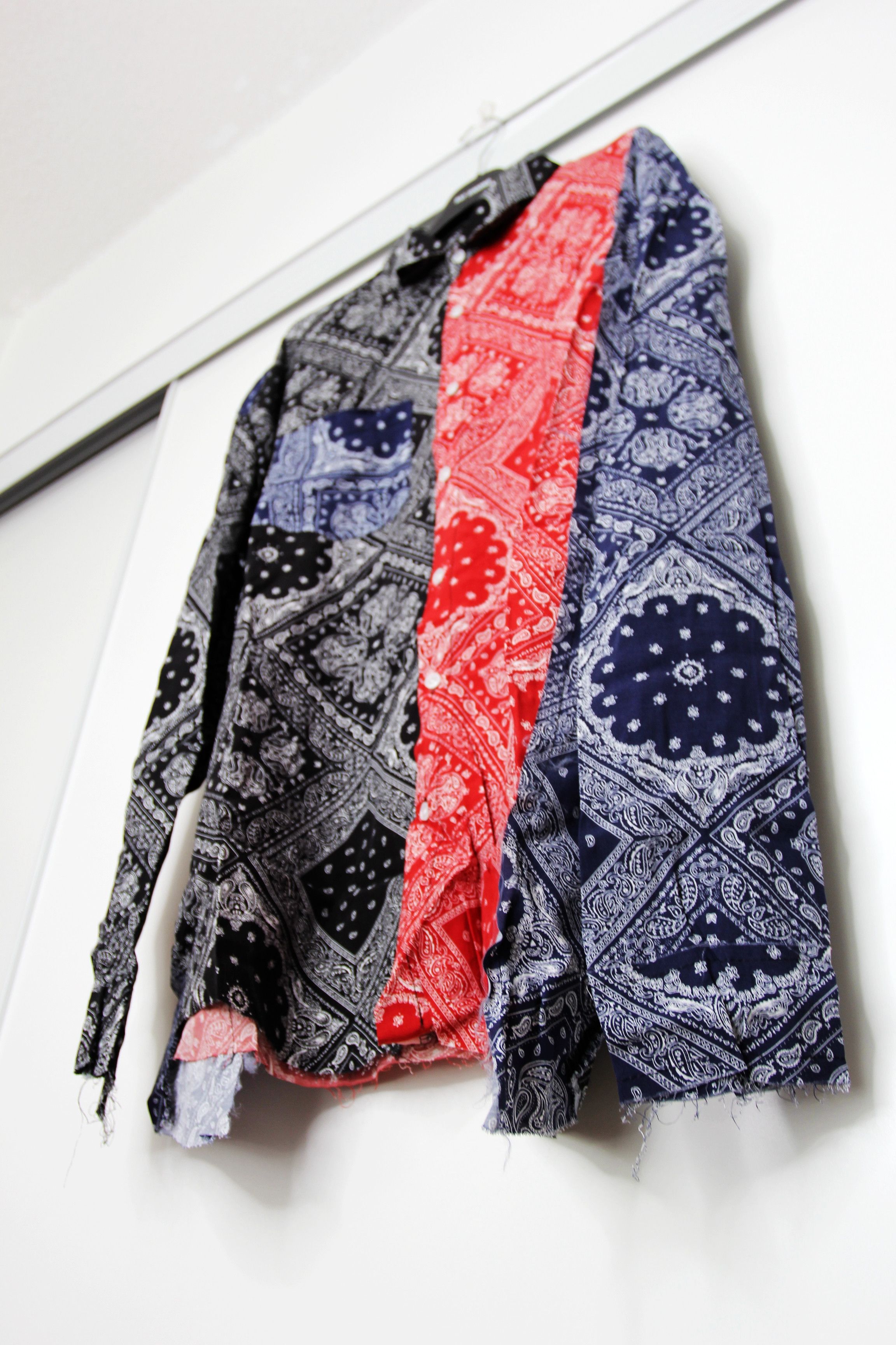 Other BNWT SS20 EDEN XXX BANDANA PATCHWORK SHIRT BLACK RED BLUE Size US M / EU 48-50 / 2 - 7 Thumbnail
