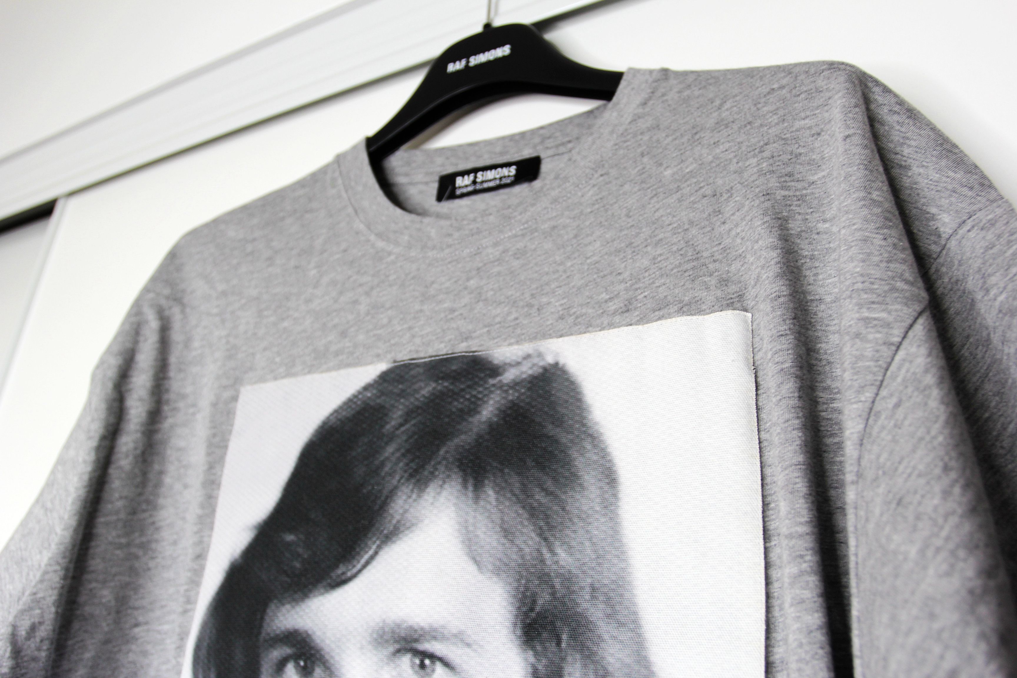 Raf Simons BNWT SS21 RAF SIMONS CHIMES OF FREEDOM TSHIRT S Size US S / EU 44-46 / 1 - 4 Thumbnail