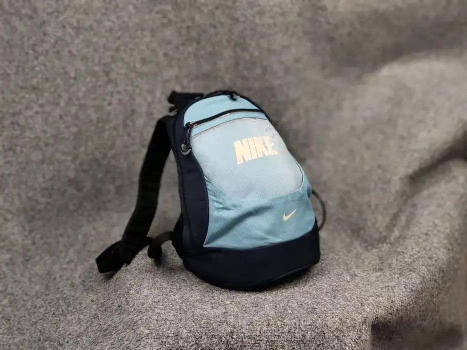 Nike Vintage 90's Nike Mini Blue Backpack Logo Size ONE SIZE - 1 Thumbnail