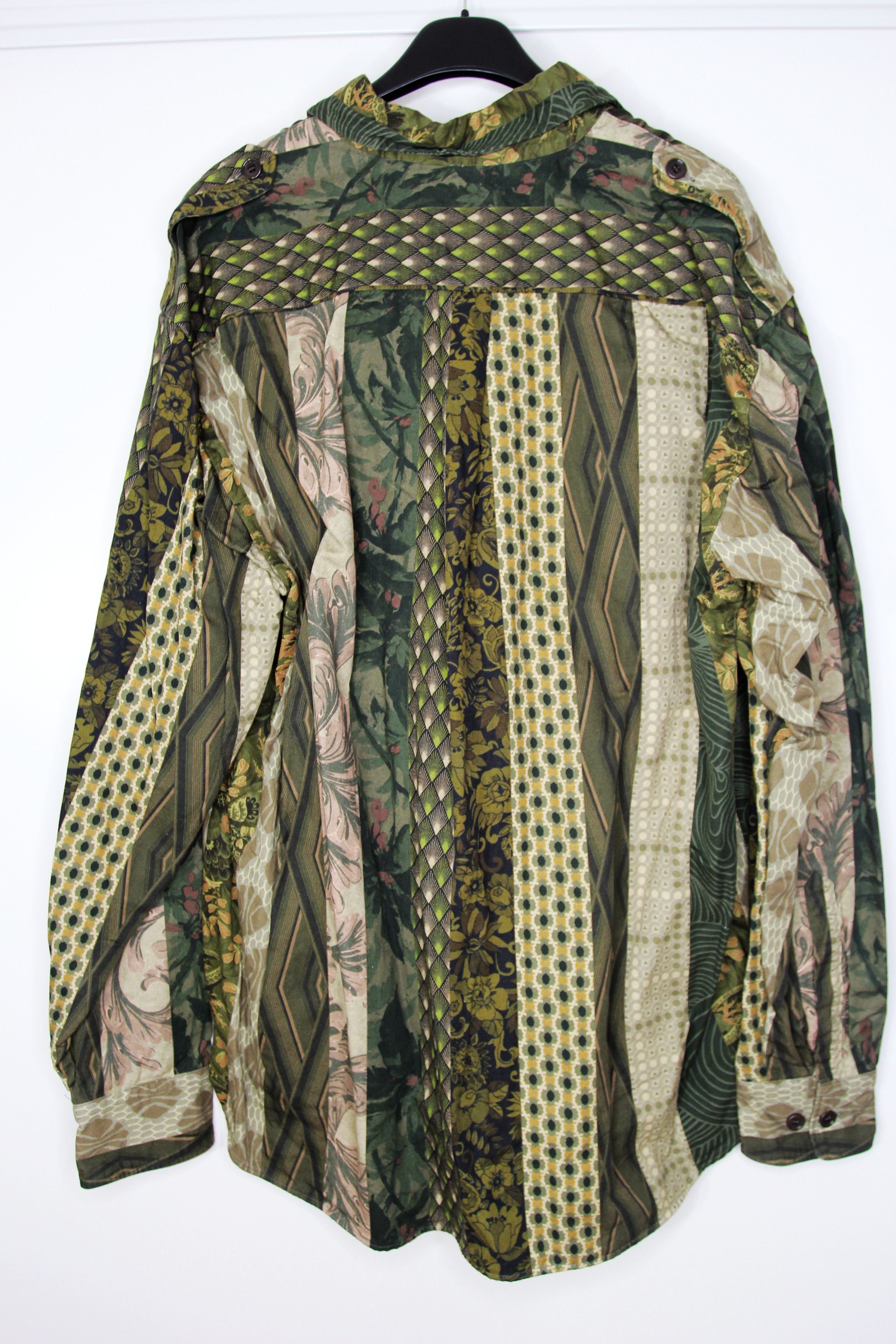Dries Van Noten SS18 DRIES VAN NOTEN CAYCE PATCHWORK PRINT SHIRT JACKET M Size US M / EU 48-50 / 2 - 3 Thumbnail