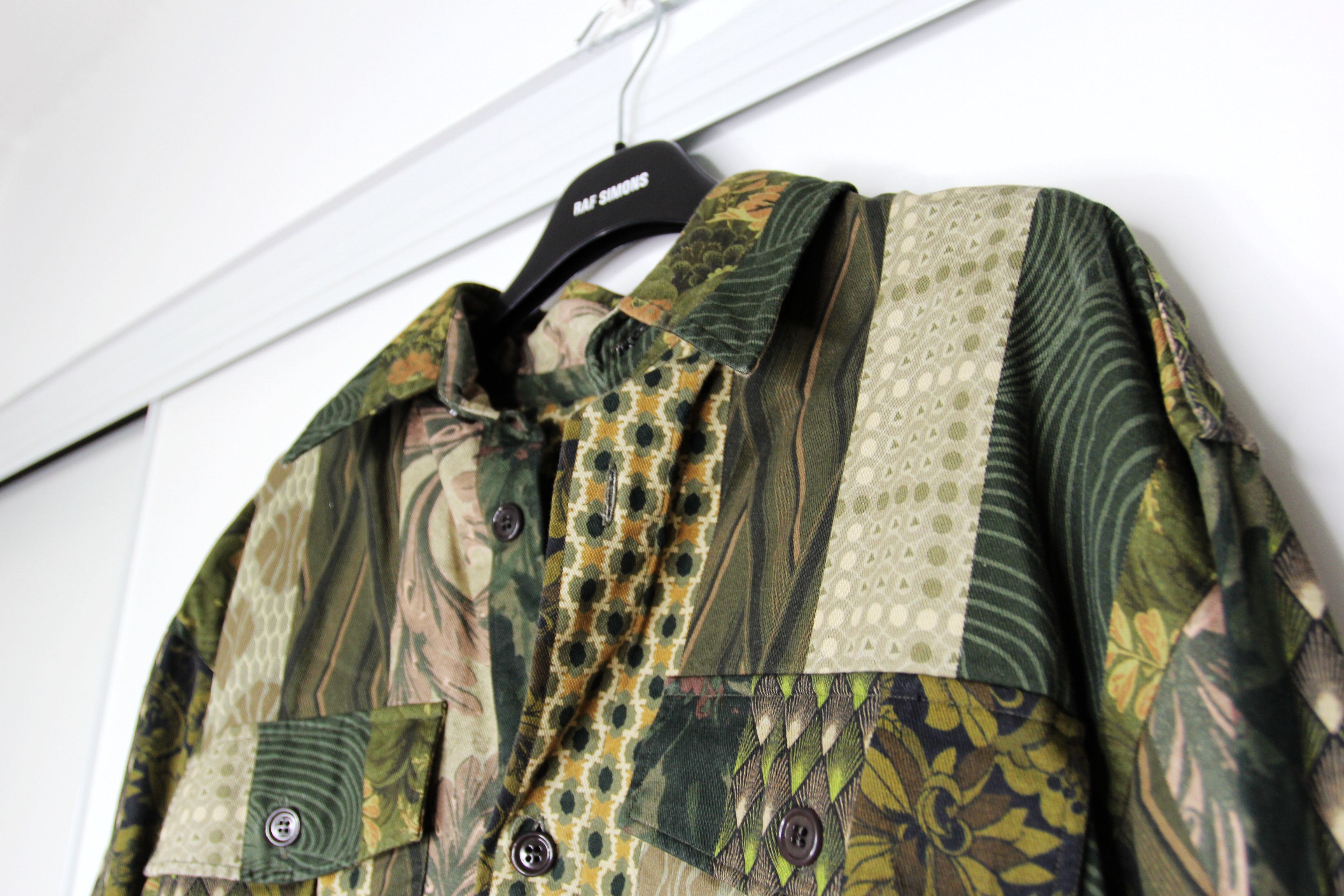 Dries Van Noten SS18 DRIES VAN NOTEN CAYCE PATCHWORK PRINT SHIRT JACKET M Size US M / EU 48-50 / 2 - 4 Thumbnail