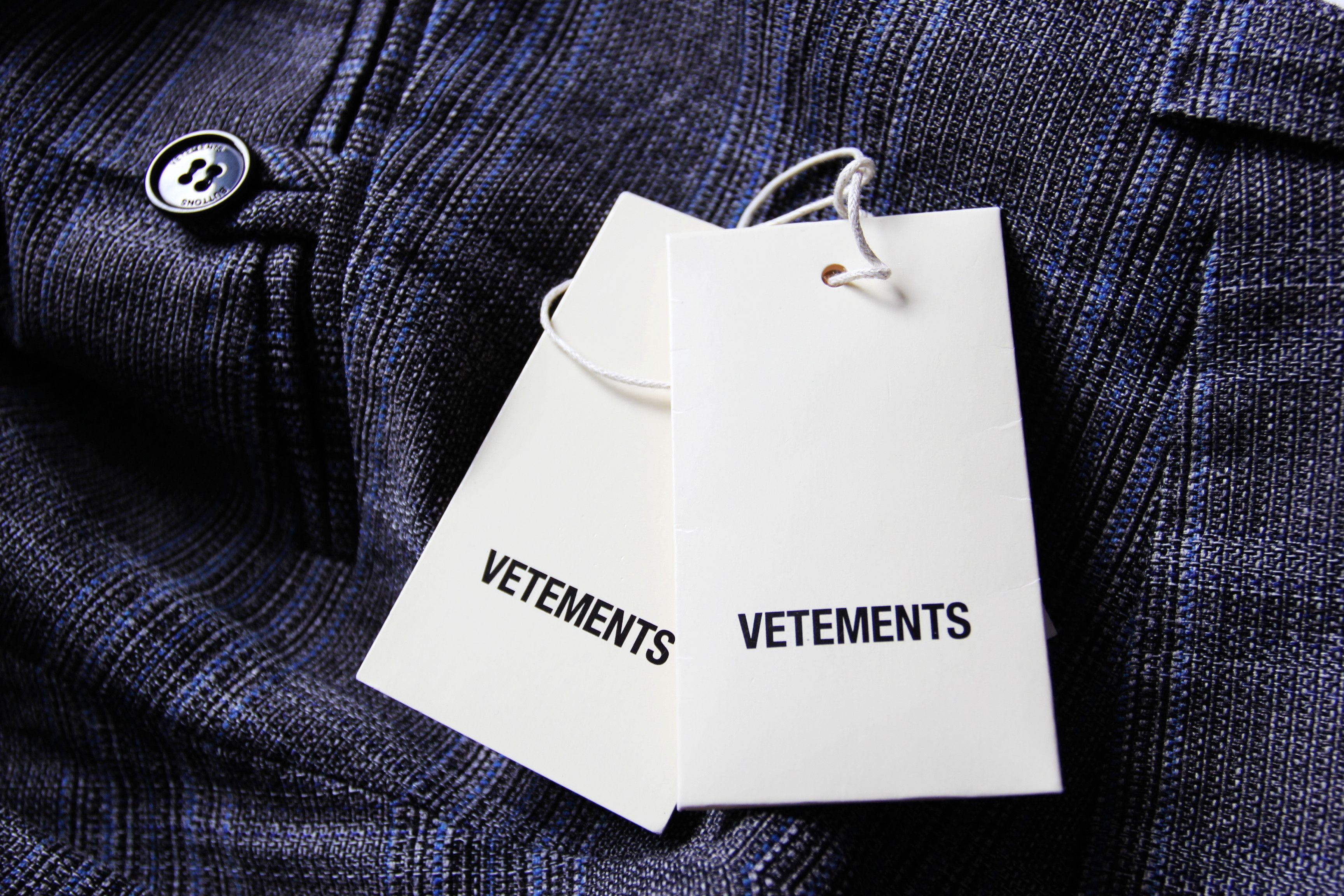 Vetements BNWT AW17 VETEMENTS CHECKED HIGH WAIST PANTS XS Size US 30 / EU 46 - 11 Thumbnail