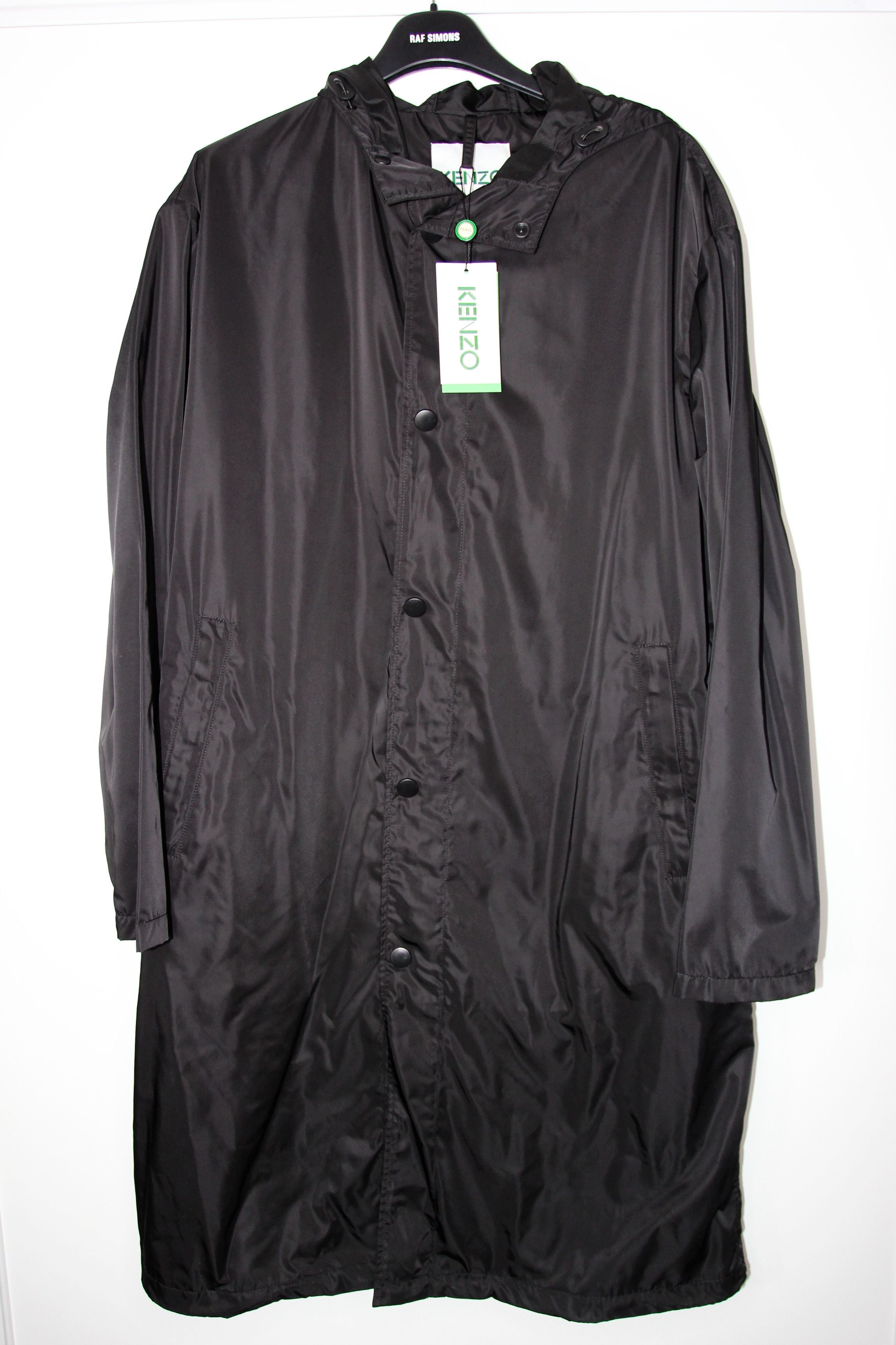 Kenzo BNWT SS19 KENZO PACKABLE HOOD RAINCOAT M Size US M / EU 48-50 / 2 - 2 Thumbnail